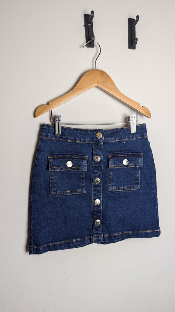 Primark Dark Denim Button Skirt - Girls 6-7 Years Little Ones Preloved Used, Preloved, Preworn & Second Hand Baby, Kids & Children's Clothing UK Online. Cheap affordable. Brands including Next, Joules, Nutmeg Morrisons, TU, F&F, H&M.