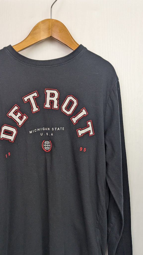 Primark Detroit Long Sleeve Top - Boys 10-11 Years Little Ones Preloved Used, Preloved, Preworn & Second Hand Baby, Kids & Children's Clothing UK Online. Cheap affordable. Brands including Next, Joules, Nutmeg Morrisons, TU, F&F, H&M.