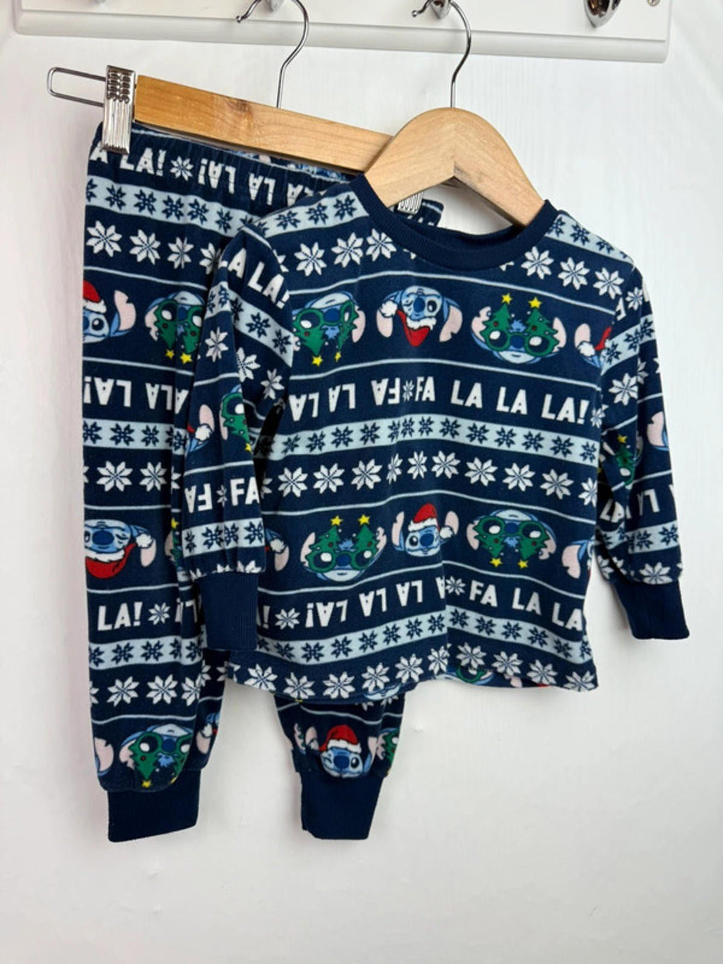 Primark Disney Stitch Pyjamas - Unisex 18 - 24 Months - Little Ones Preloved. Second Hand Children's & Preloved Baby, Kids, Girls & Boys Clothes. UK online
