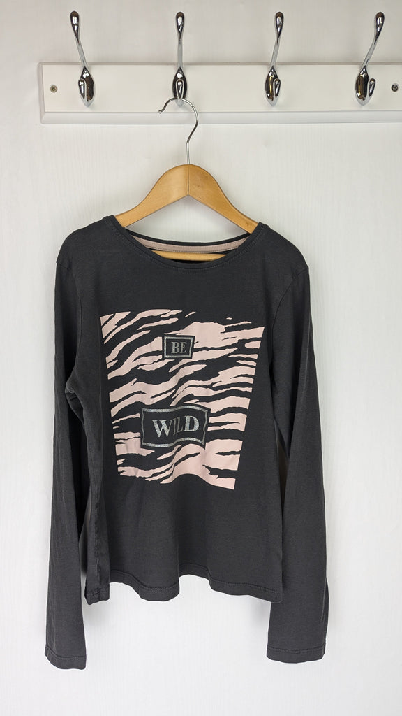 Primark Grey Be Wild Top - Girls 10-11 Years Primark Used, Preloved, Preworn & Second Hand Baby, Kids & Children's Clothing UK Online. Cheap affordable. Brands including Next, Joules, Nutmeg Morrisons, TU, F&F, H&M.