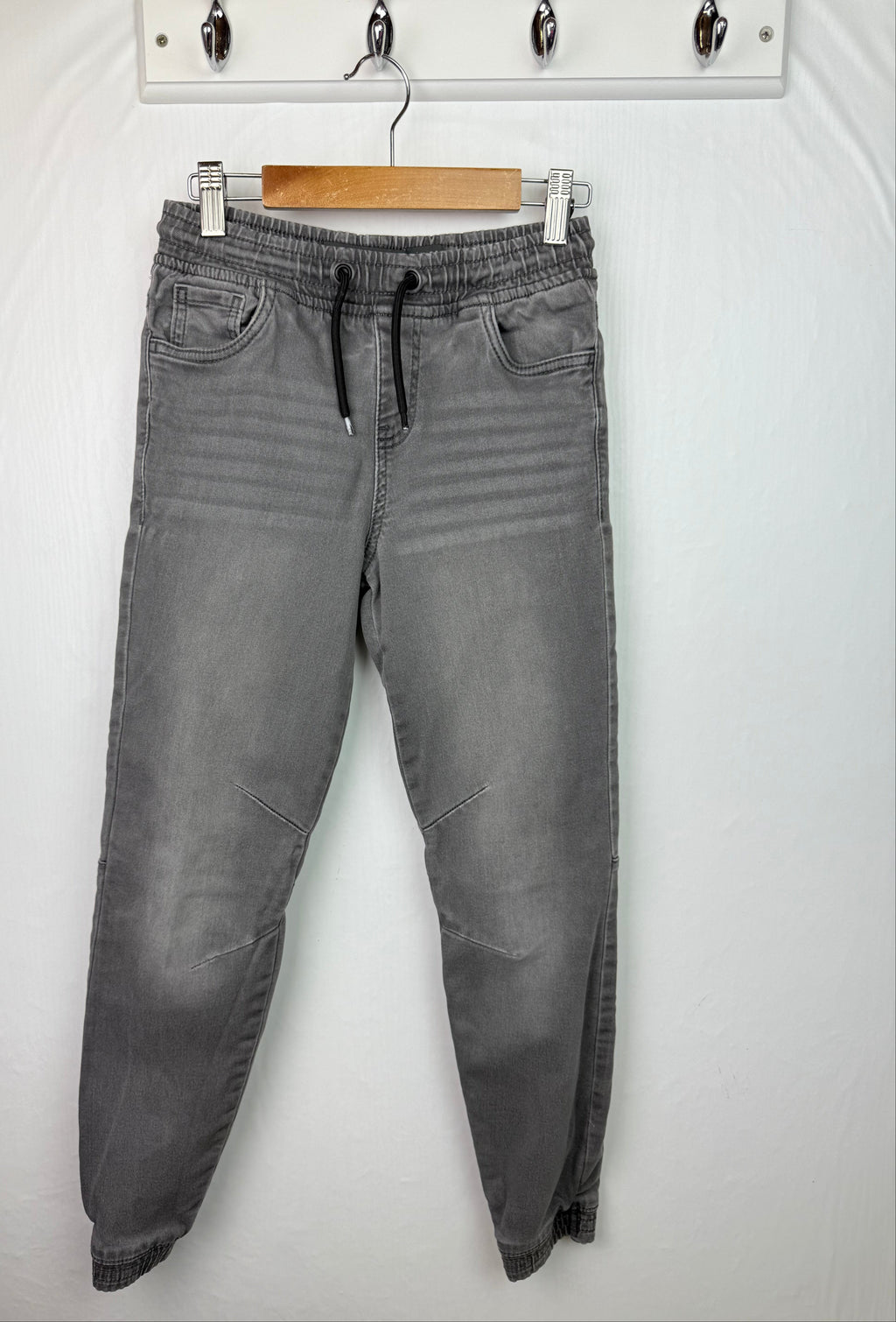 Primark Grey Denim Cuffed Jeans - Boys 9 - 10 Years - Little Ones Preloved. Second Hand Children's & Preloved Baby, Kids, Girls & Boys Clothes. UK online