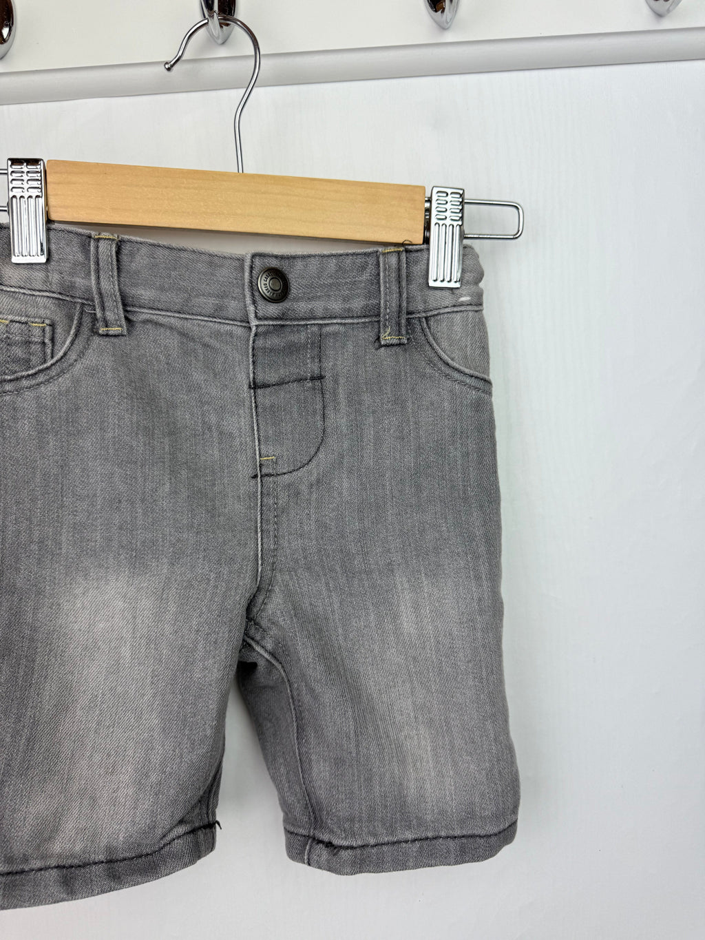 Primark Grey Denim Shorts - Boys 12 - 18 Months - Little Ones Preloved. Second Hand Children's & Preloved Baby, Kids, Girls & Boys Clothes. UK online
