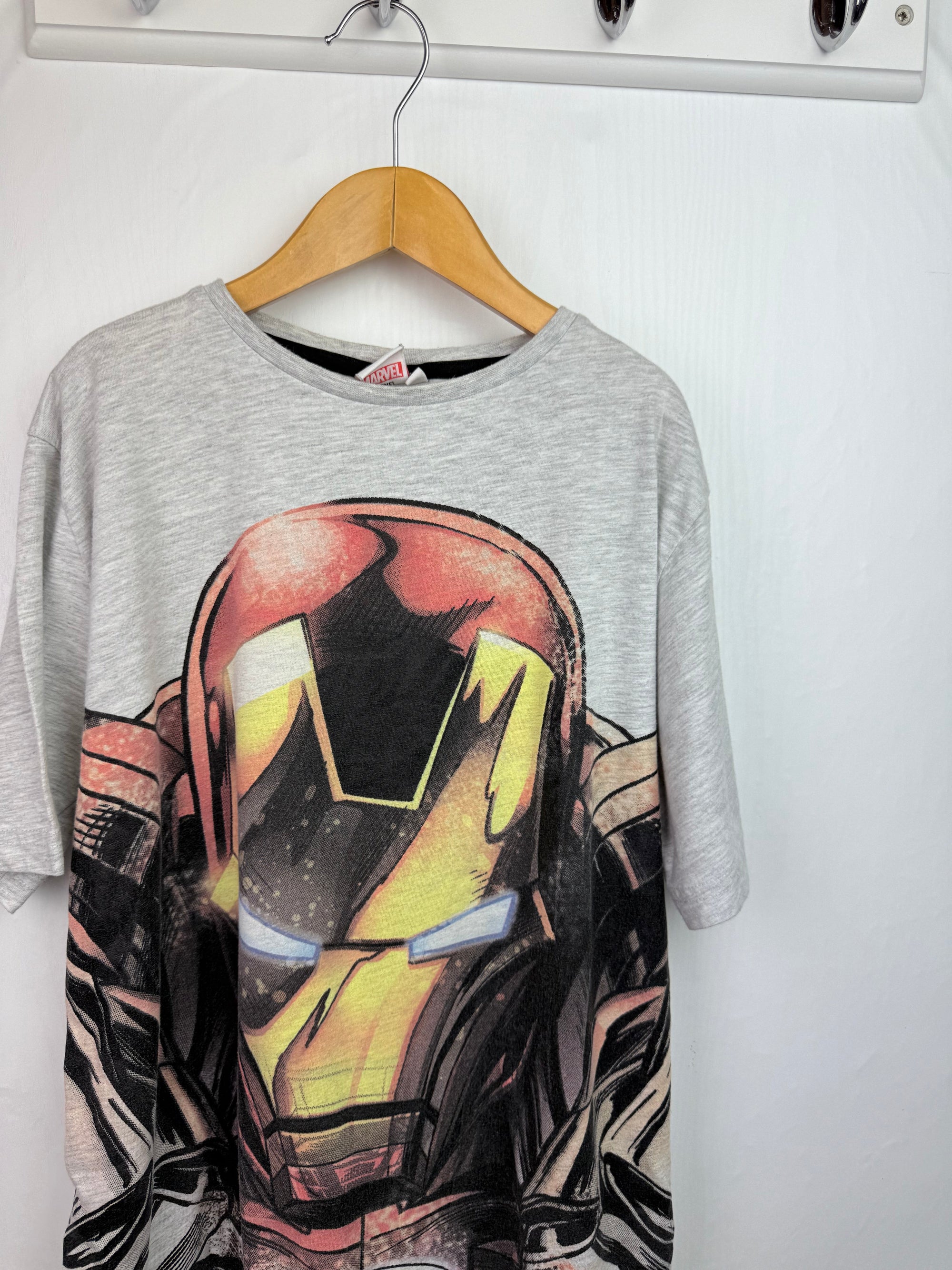 Primark Grey Iron Man Top - Girls 12 - 13 Years - Little Ones Preloved. Second Hand Children's & Preloved Baby, Kids, Girls & Boys Clothes. UK online