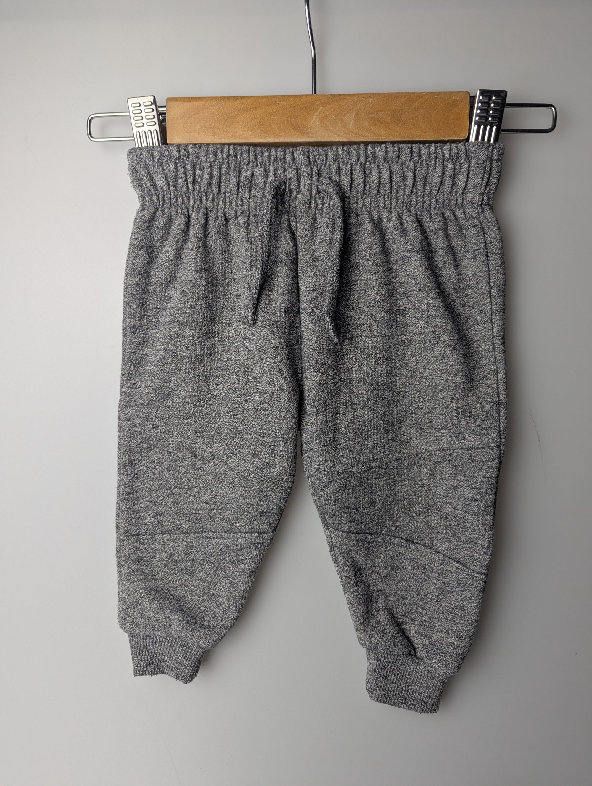 Primark Grey Jogging Bottoms - Boys 6 - 9 Months - Little Ones Preloved. Second Hand Children's & Preloved Baby, Kids, Girls & Boys Clothes. UK online