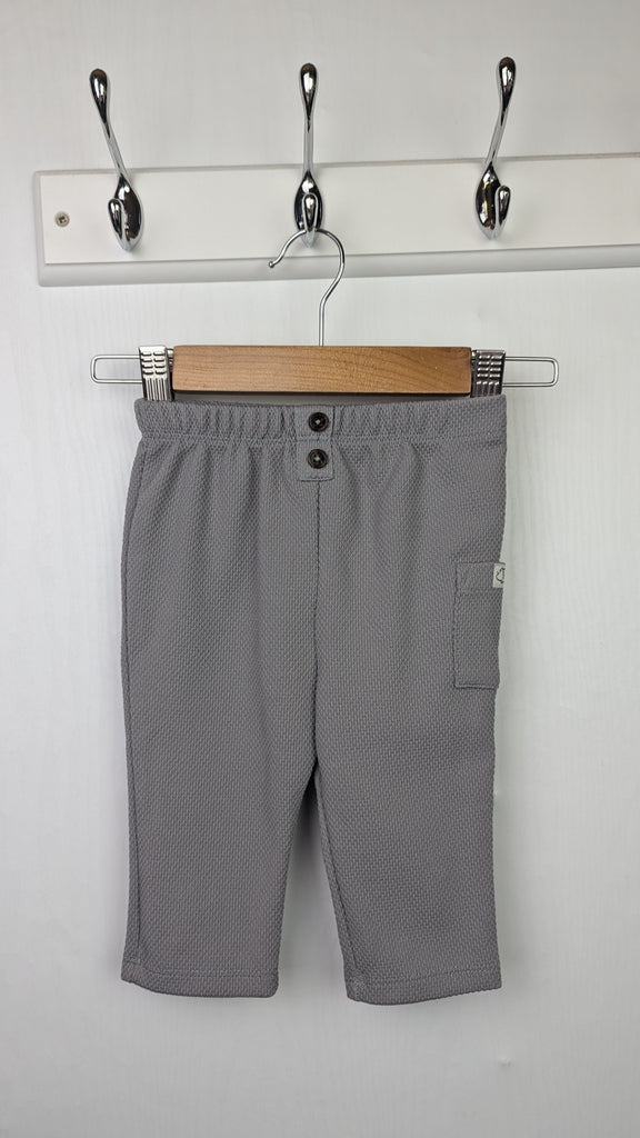 Primark Grey Waffle Trousers - Boys 3-6 Months Little Ones Preloved Used, Preloved, Preworn & Second Hand Baby, Kids & Children's Clothing UK Online. Cheap affordable. Brands including Next, Joules, Nutmeg Morrisons, TU, F&F, H&M.