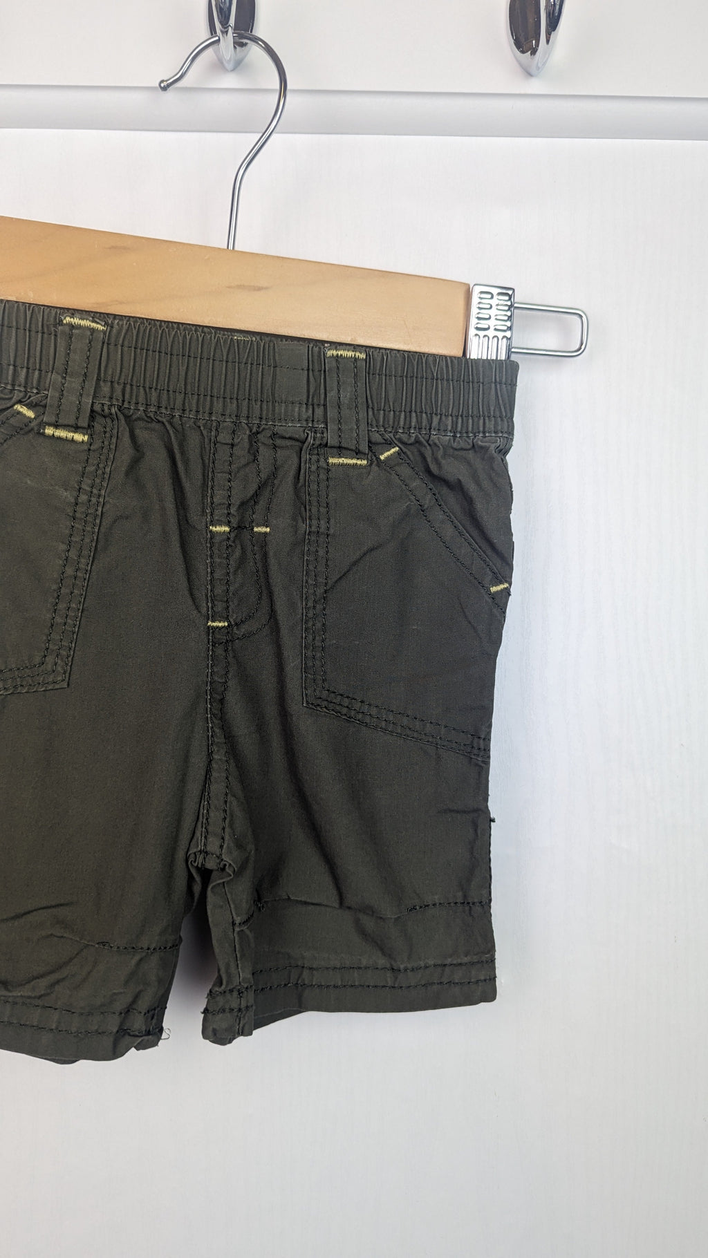 Primark Khaki Green Shorts - Boys 6 - 9 Months - Little Ones Preloved. Second Hand Children's & Preloved Baby, Kids, Girls & Boys Clothes. UK online