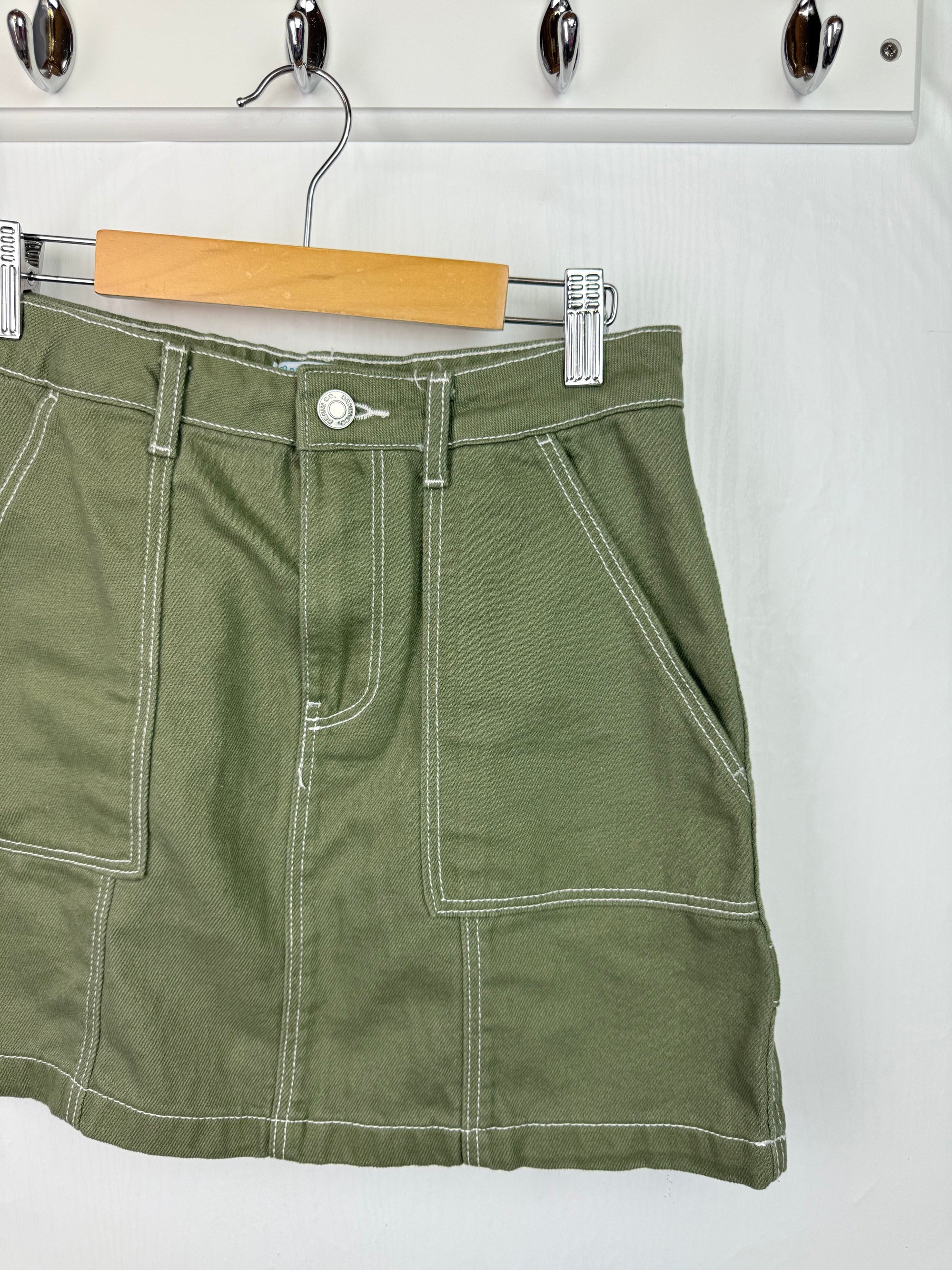 Primark Khaki Stitch Skirt - Girls 13 - 14 Years - Little Ones Preloved. Second Hand Children's & Preloved Baby, Kids, Girls & Boys Clothes. UK online