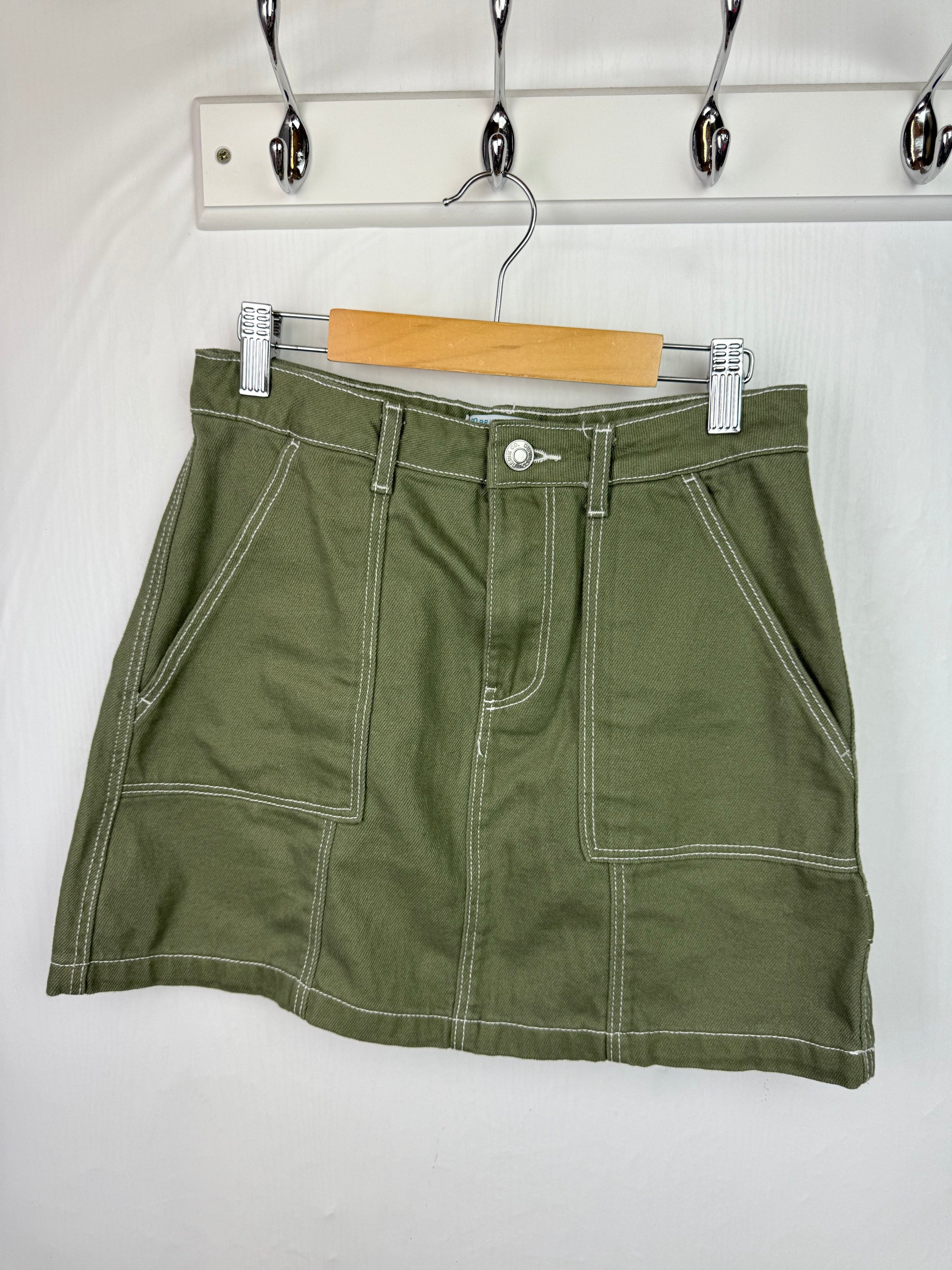 Primark Khaki Stitch Skirt - Girls 13 - 14 Years - Little Ones Preloved. Second Hand Children's & Preloved Baby, Kids, Girls & Boys Clothes. UK online