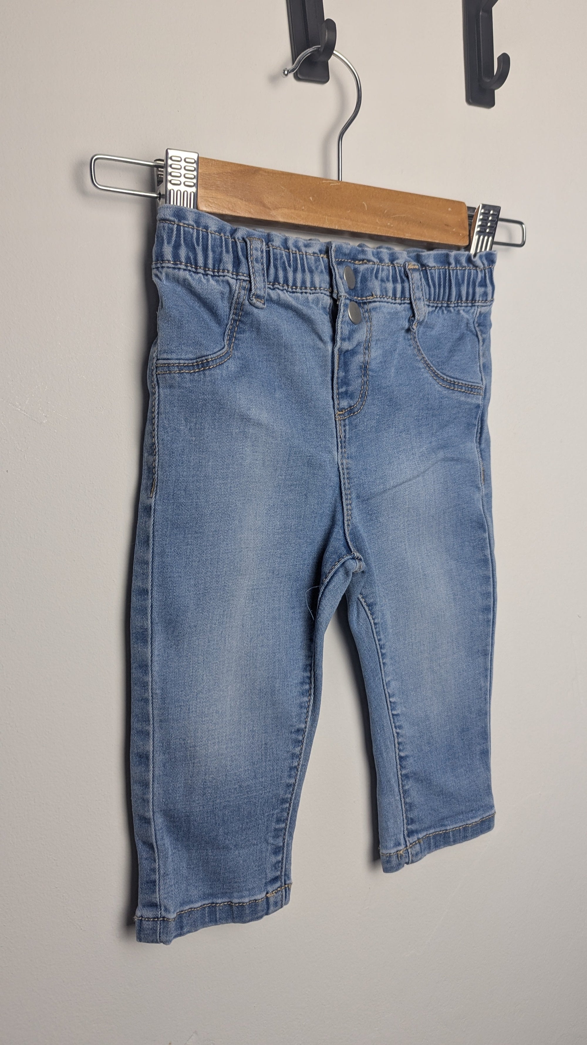 Primark Light Blue Stretchy Jeans - Girls 3 - 6 Months - Little Ones Preloved. Second Hand Children's & Preloved Baby, Kids, Girls & Boys Clothes. UK online