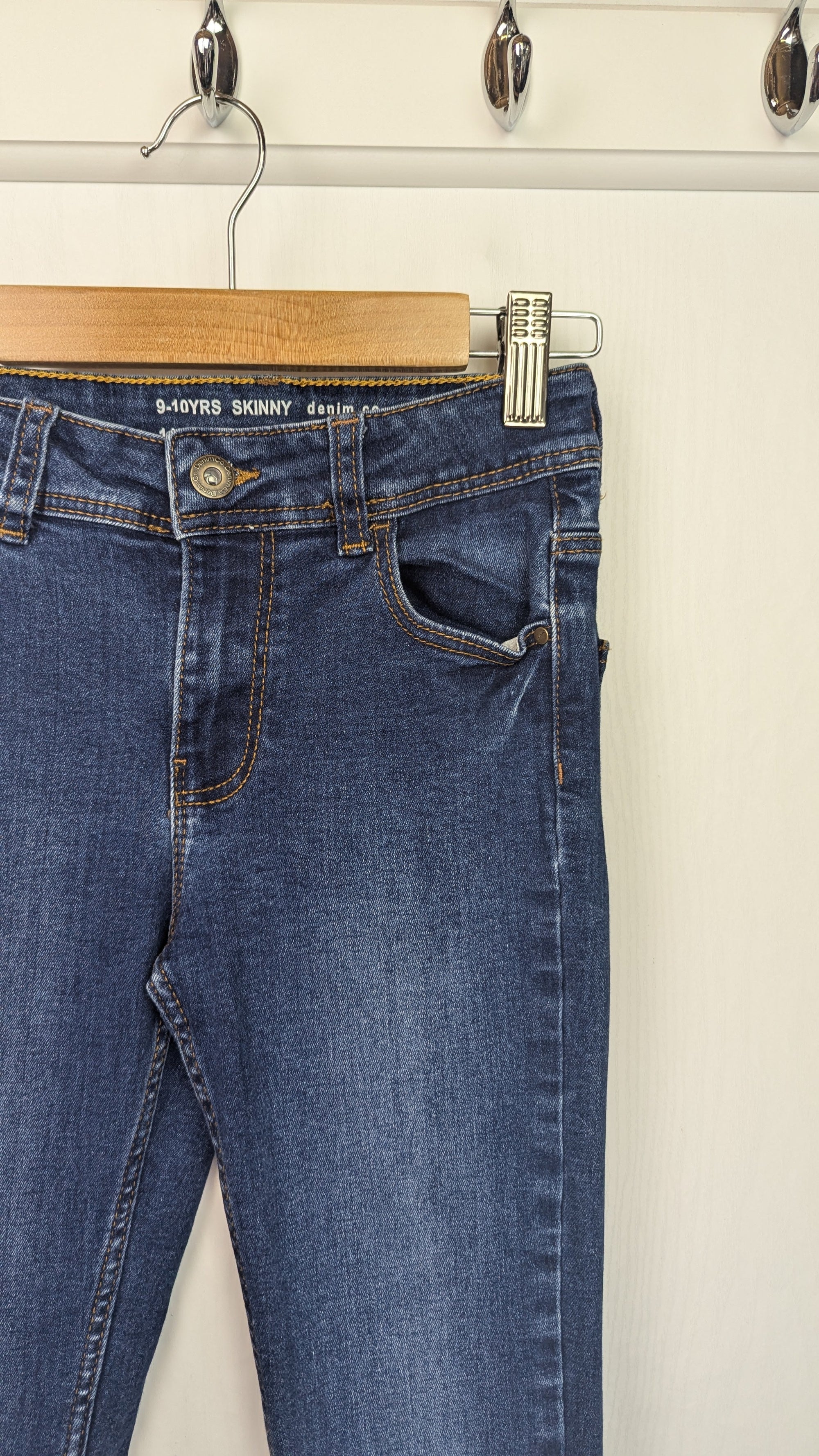 Primark Mid Blue Skinny Jeans - Boys 9 - 10 Years - Little Ones Preloved. Second Hand Children's & Preloved Baby, Kids, Girls & Boys Clothes. UK online