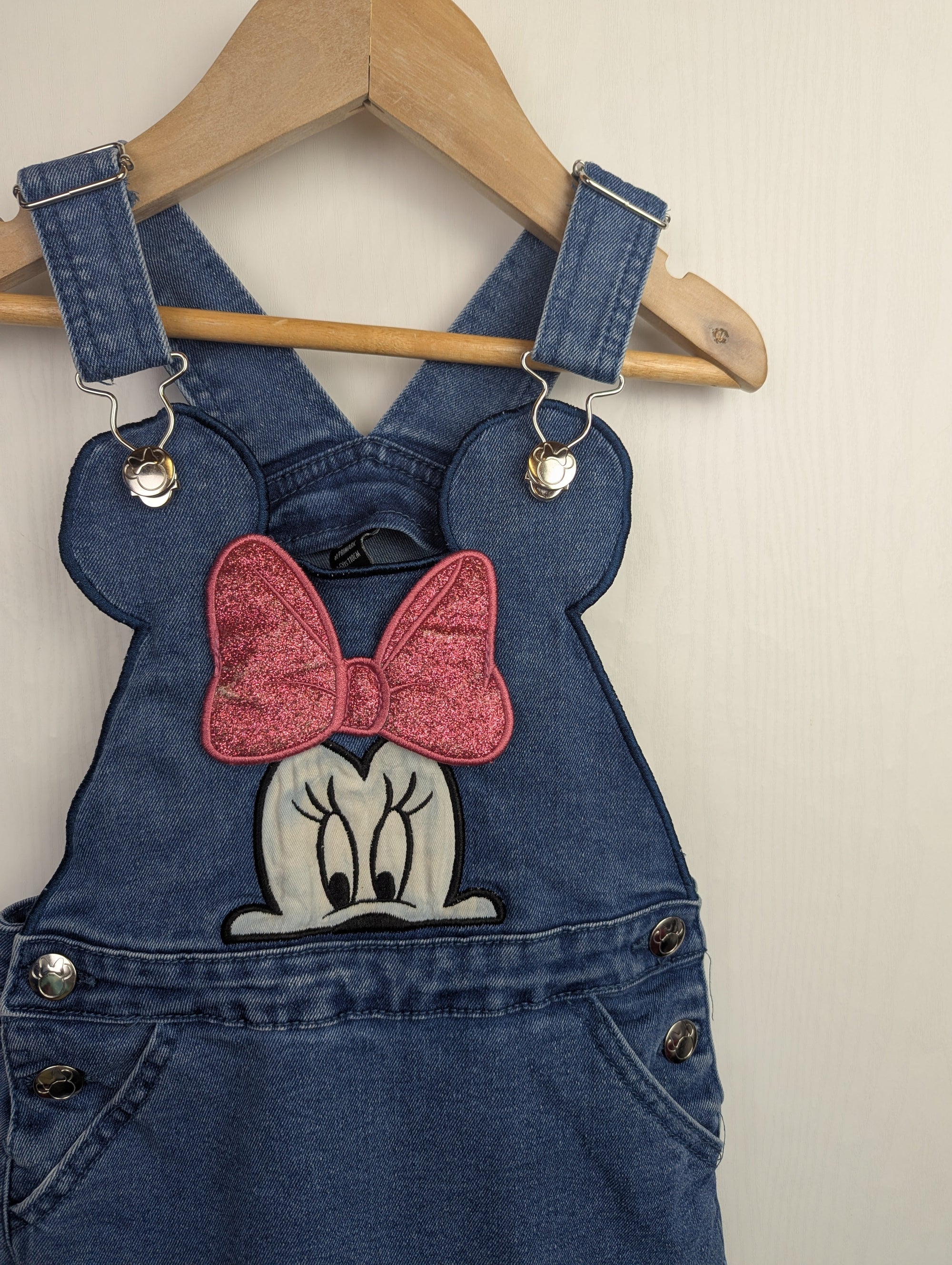 Primark Minnie Mouse Denim Dress - Girls 4 - 5 Years - Little Ones Preloved. Second Hand Children's & Preloved Baby, Kids, Girls & Boys Clothes. UK online