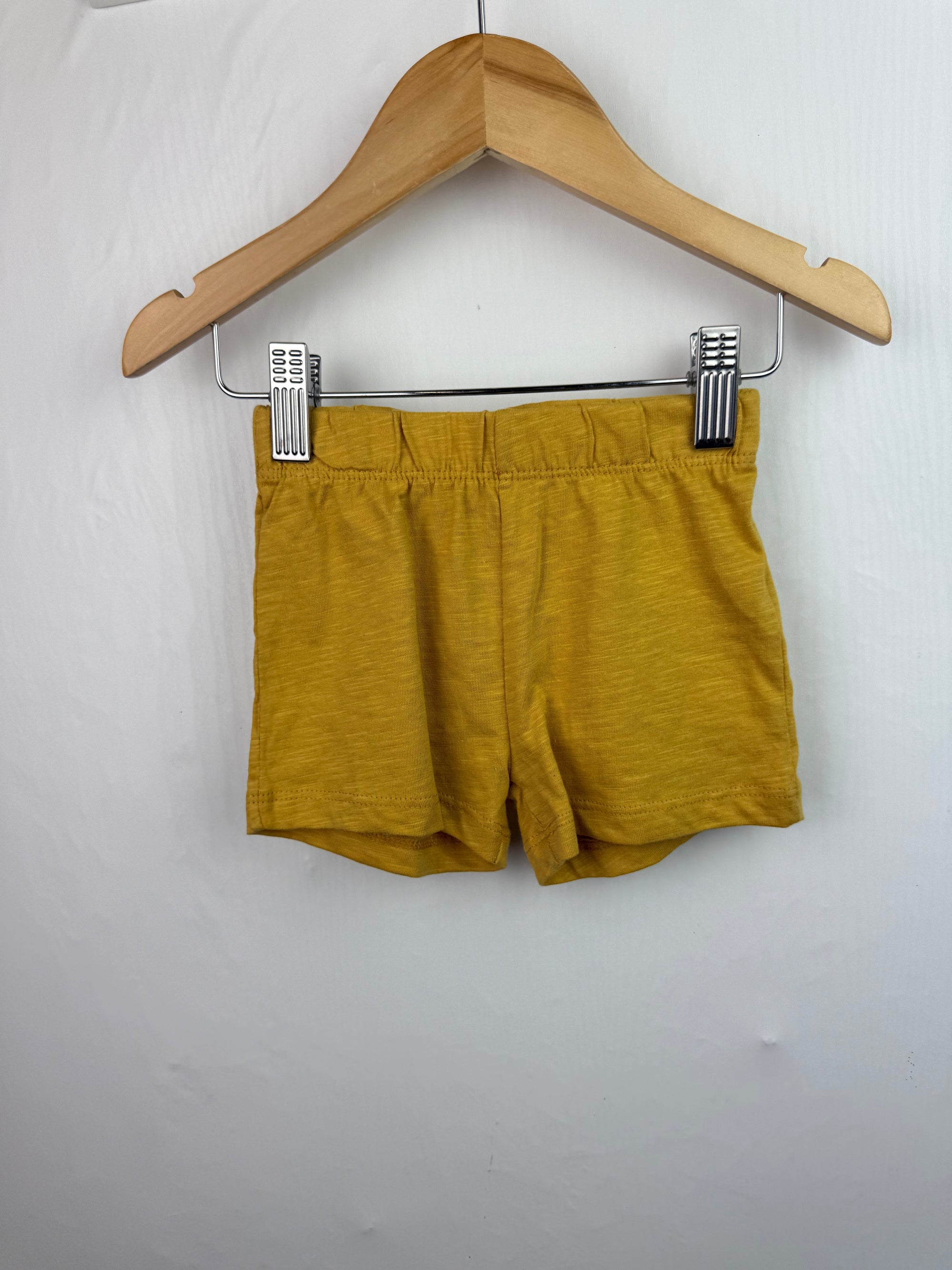 Primark Mustard Shorts - Unisex 3 - 6 Months - Little Ones Preloved. Second Hand Children's & Preloved Baby, Kids, Girls & Boys Clothes. UK online