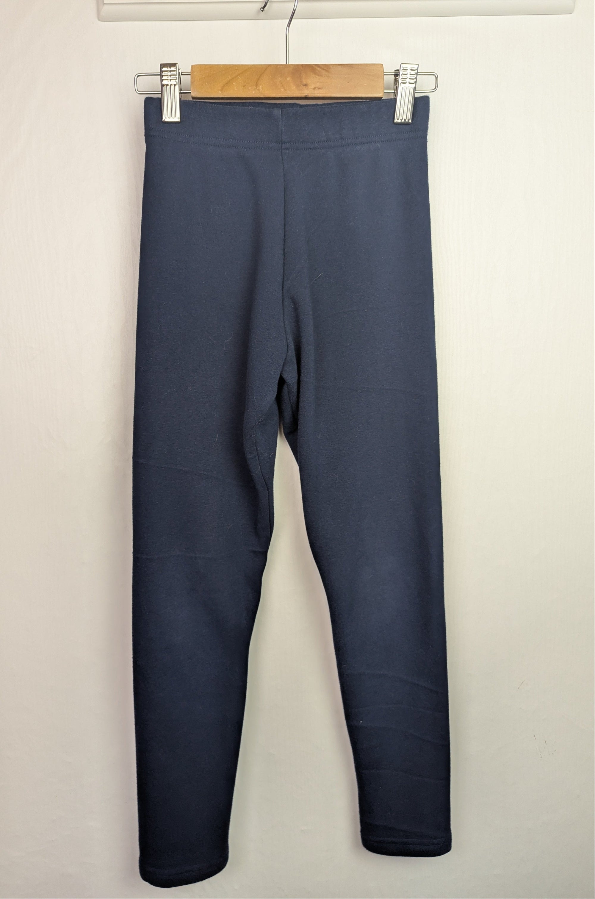 Primark Navy Fleece Lined Leggings - Girls 9 - 10 Years - Little Ones Preloved. Second Hand Children's & Preloved Baby, Kids, Girls & Boys Clothes. UK online
