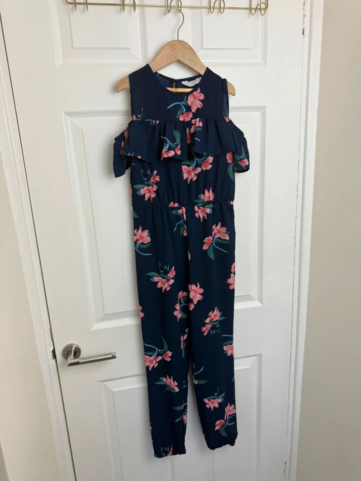 Primark Navy Floral Jumpsuit - Girls 9 - 10 Years - Little Ones Preloved. Second Hand Children's & Preloved Baby, Kids, Girls & Boys Clothes. UK online