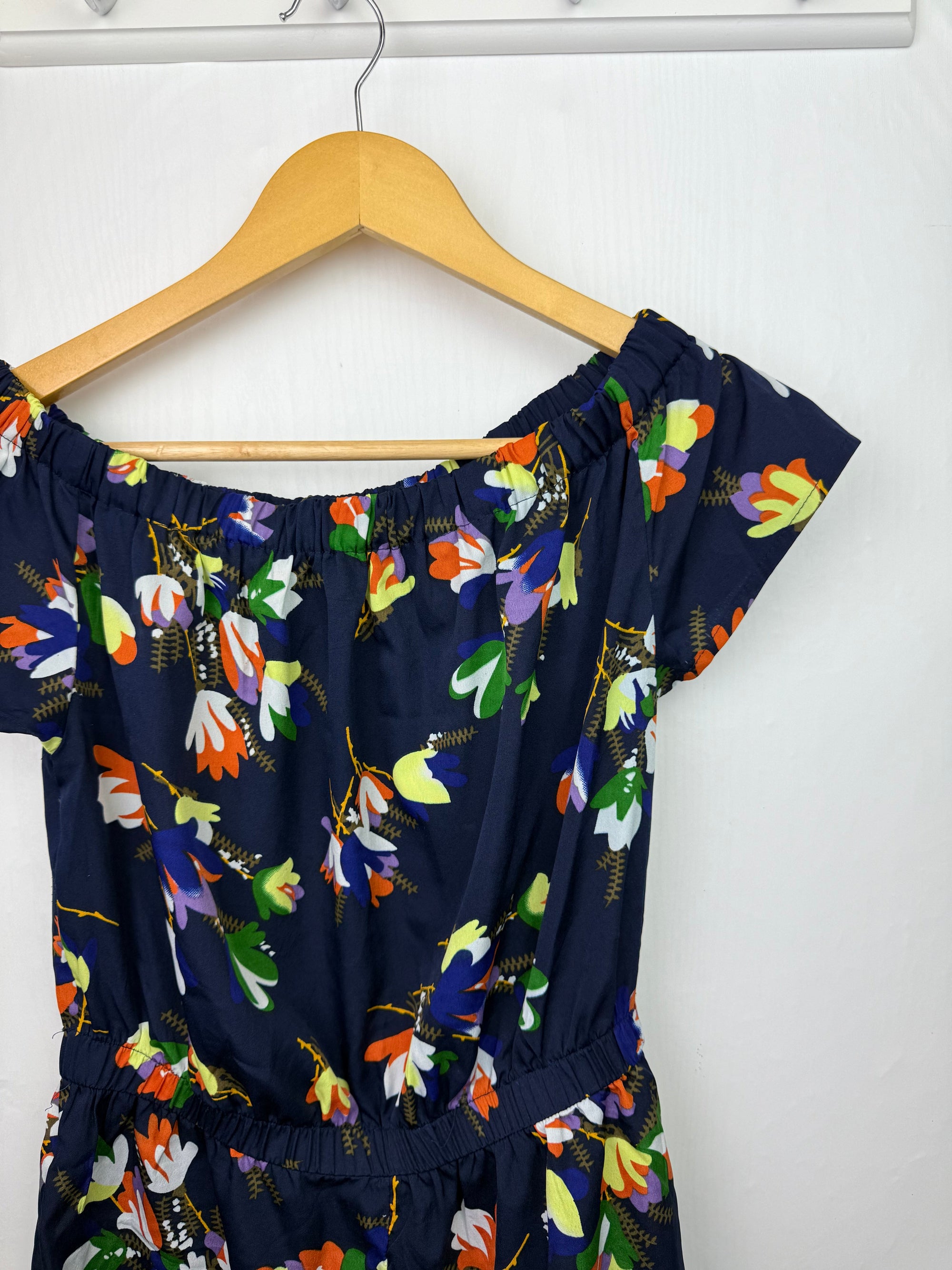 Primark Navy Floral Playsuit - Ladies Size 10 - Little Ones Preloved. Second Hand Children's & Preloved Baby, Kids, Girls & Boys Clothes. UK online