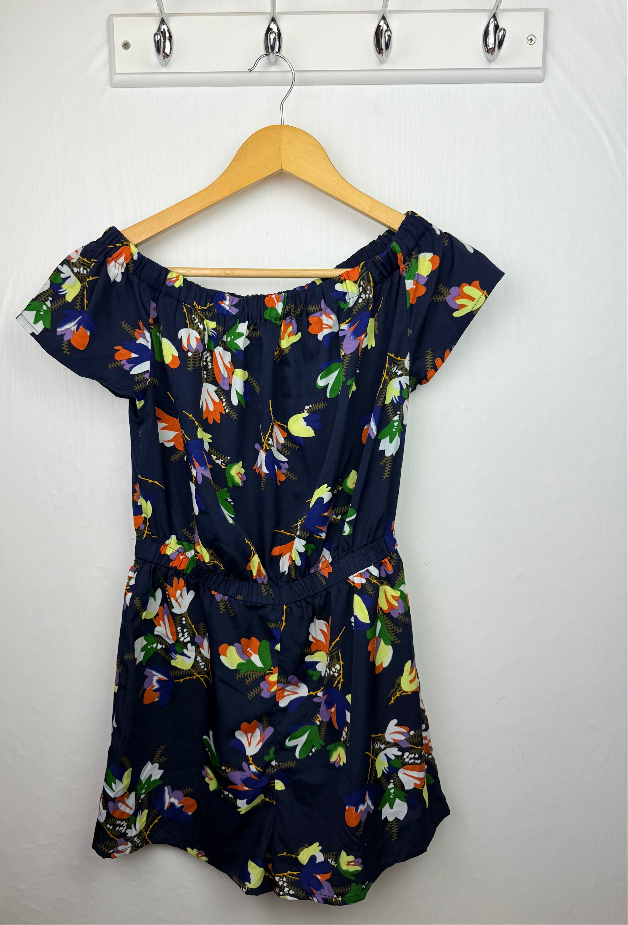 Primark Navy Floral Playsuit - Ladies Size 10 - Little Ones Preloved. Second Hand Children's & Preloved Baby, Kids, Girls & Boys Clothes. UK online