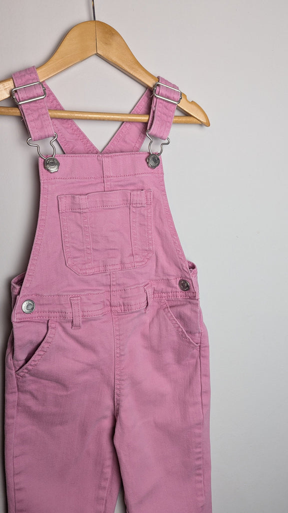 Primark Pink Dungarees - Girls 4-5 Years Little Ones Preloved Used, Preloved, Preworn & Second Hand Baby, Kids & Children's Clothing UK Online. Cheap affordable. Brands including Next, Joules, Nutmeg Morrisons, TU, F&F, H&M.