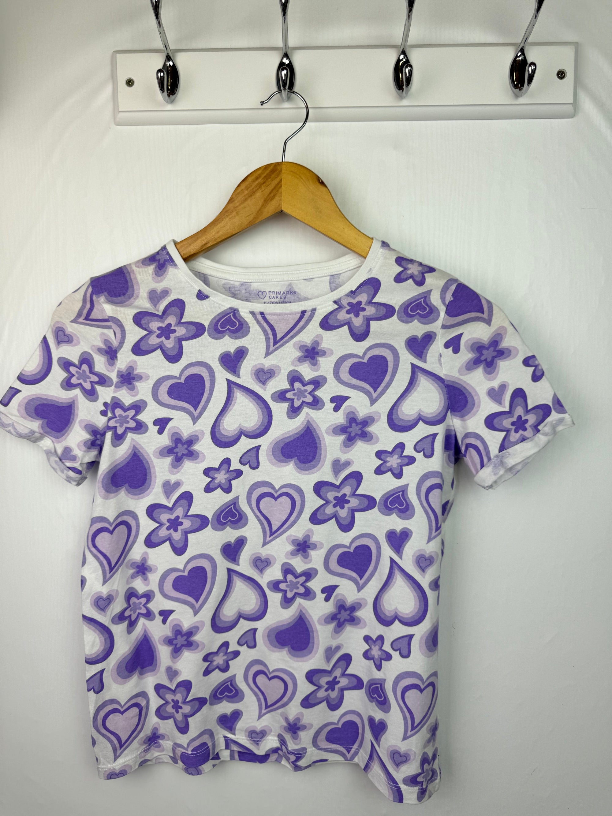 Primark Purple Floral Top - Girls 11 - 12 Years - Little Ones Preloved. Second Hand Children's & Preloved Baby, Kids, Girls & Boys Clothes. UK online