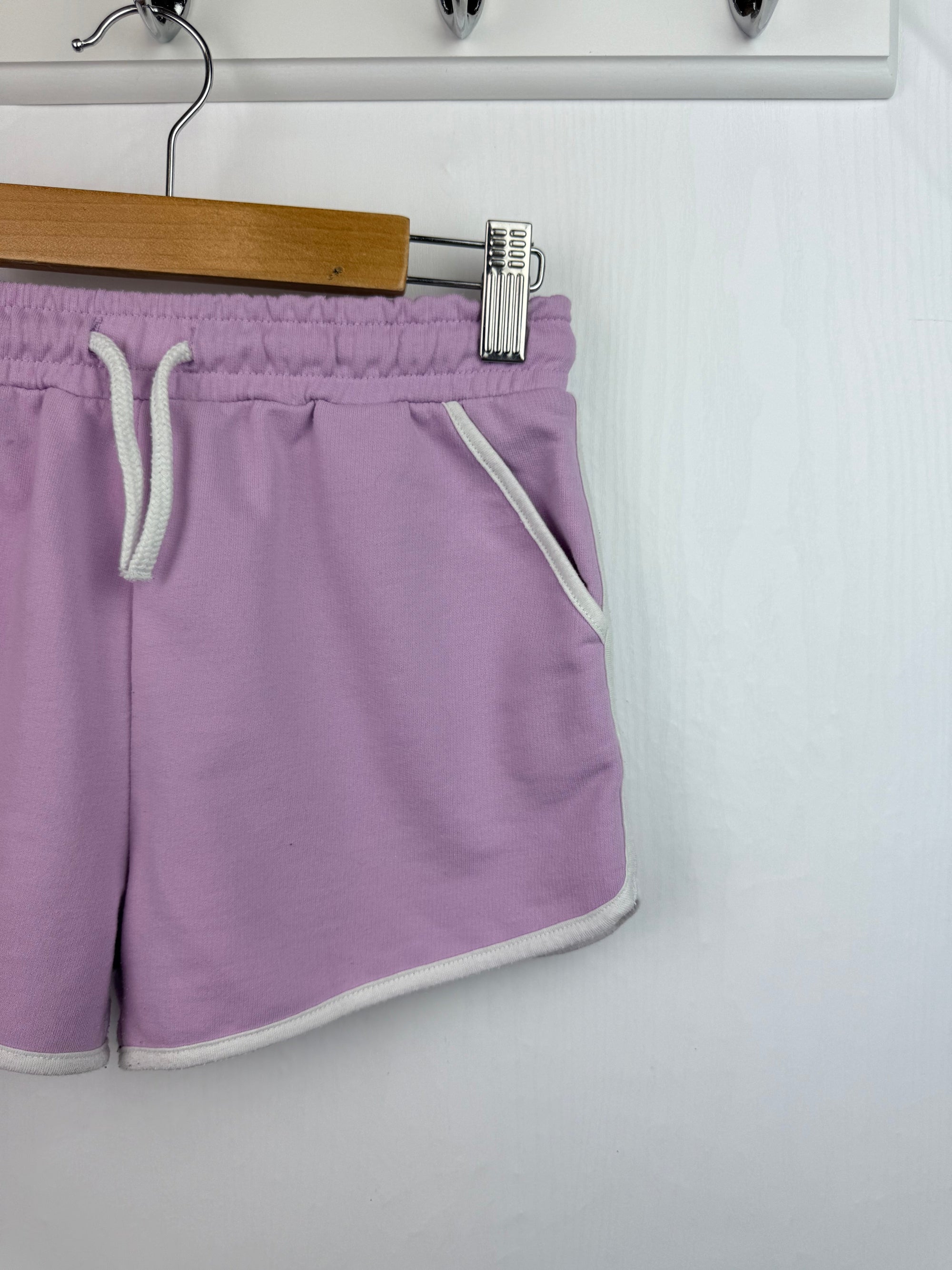 Primark Purple Shorts - Girls 11 - 12 Years - Little Ones Preloved. Second Hand Children's & Preloved Baby, Kids, Girls & Boys Clothes. UK online