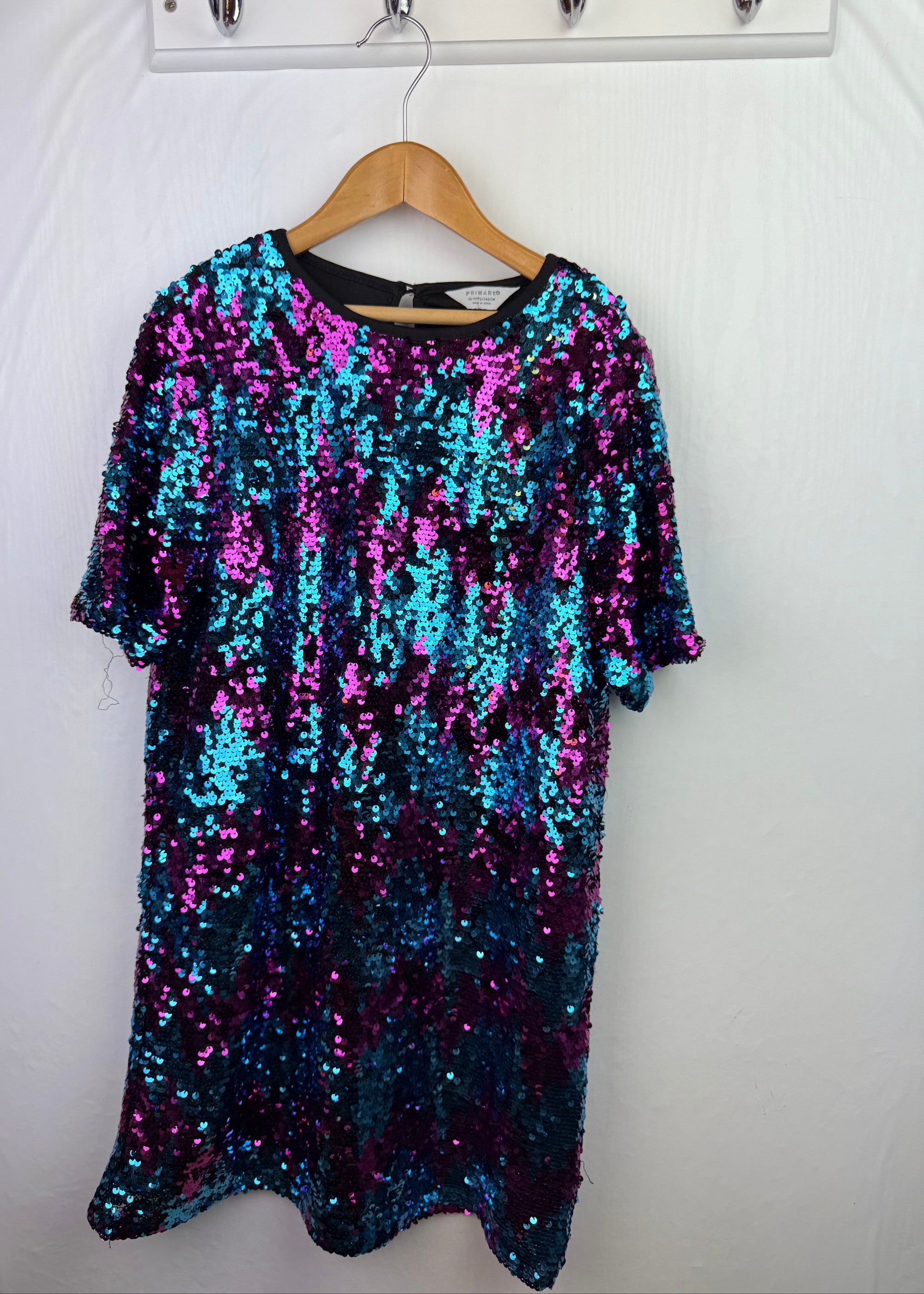 Primark Sequin Party Dress - Girls 10 - 11 Years - Little Ones Preloved. Second Hand Children's & Preloved Baby, Kids, Girls & Boys Clothes. UK online