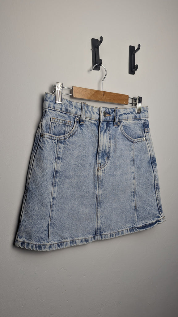 Primark Stone Washed Denim Skirt - Girls 11-12 Years Little Ones Preloved Used, Preloved, Preworn Baby, Girls & Boys Clothes. Kids & Children's second hand Clothing UK Online. Cheap affordable. Brands including Next, Joules, Nutmeg Morrisons, TU, F&F, H&M.