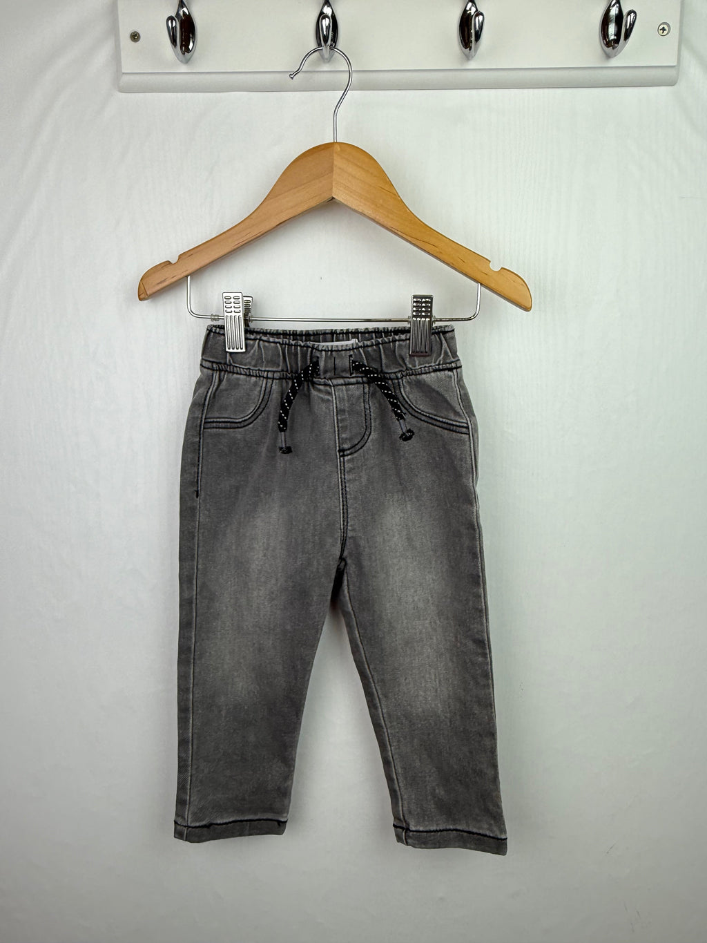 Primark Stretchy Jeans - Boys 9 - 12 Months - Little Ones Preloved. Second Hand Children's & Preloved Baby, Kids, Girls & Boys Clothes. UK online