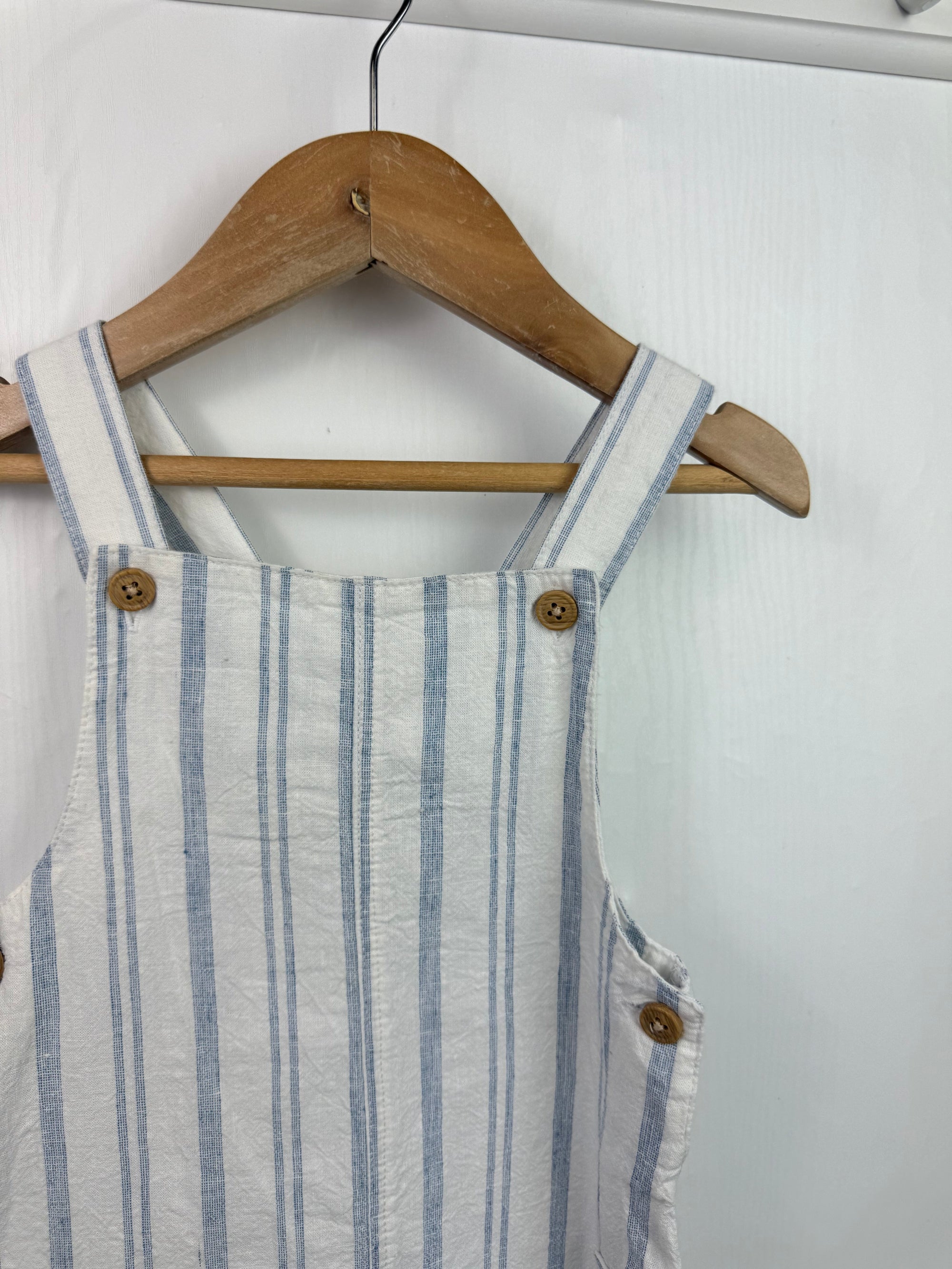 Primark Striped Short Dungarees - Boys 18 - 24 Months - Little Ones Preloved. Second Hand Children's & Preloved Baby, Kids, Girls & Boys Clothes. UK online