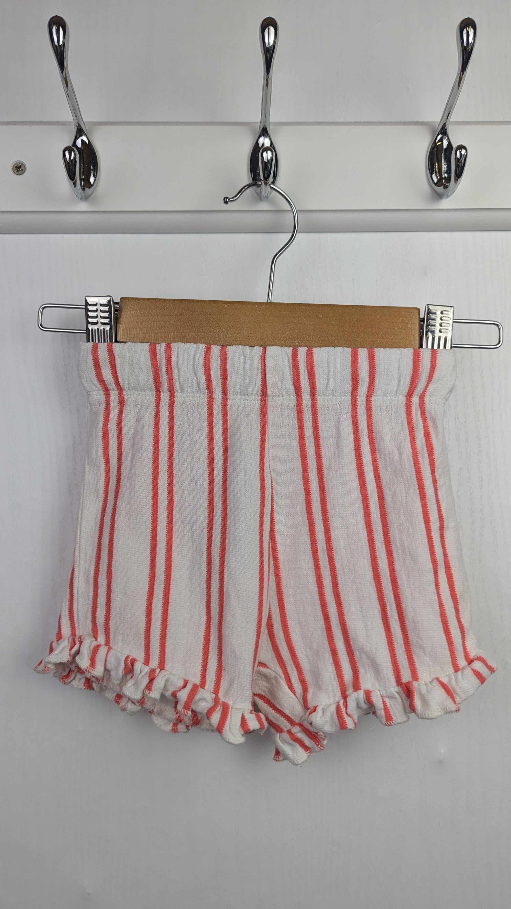 Primark Striped Shorts - Girls 3 - 6 Months - Little Ones Preloved. Second Hand Children's & Preloved Baby, Kids, Girls & Boys Clothes. UK online