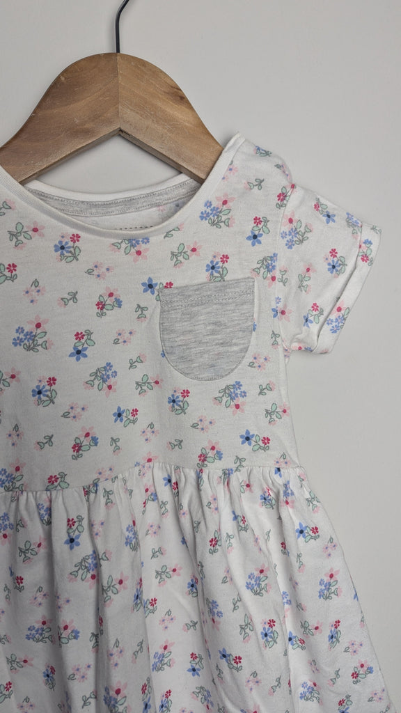 Primark White Floral Short Sleeve Dress - Girls 9-12 Months Little Ones Preloved Used, Preloved, Preworn & Second Hand Baby, Kids & Children's Clothing UK Online. Cheap affordable. Brands including Next, Joules, Nutmeg Morrisons, TU, F&F, H&M.