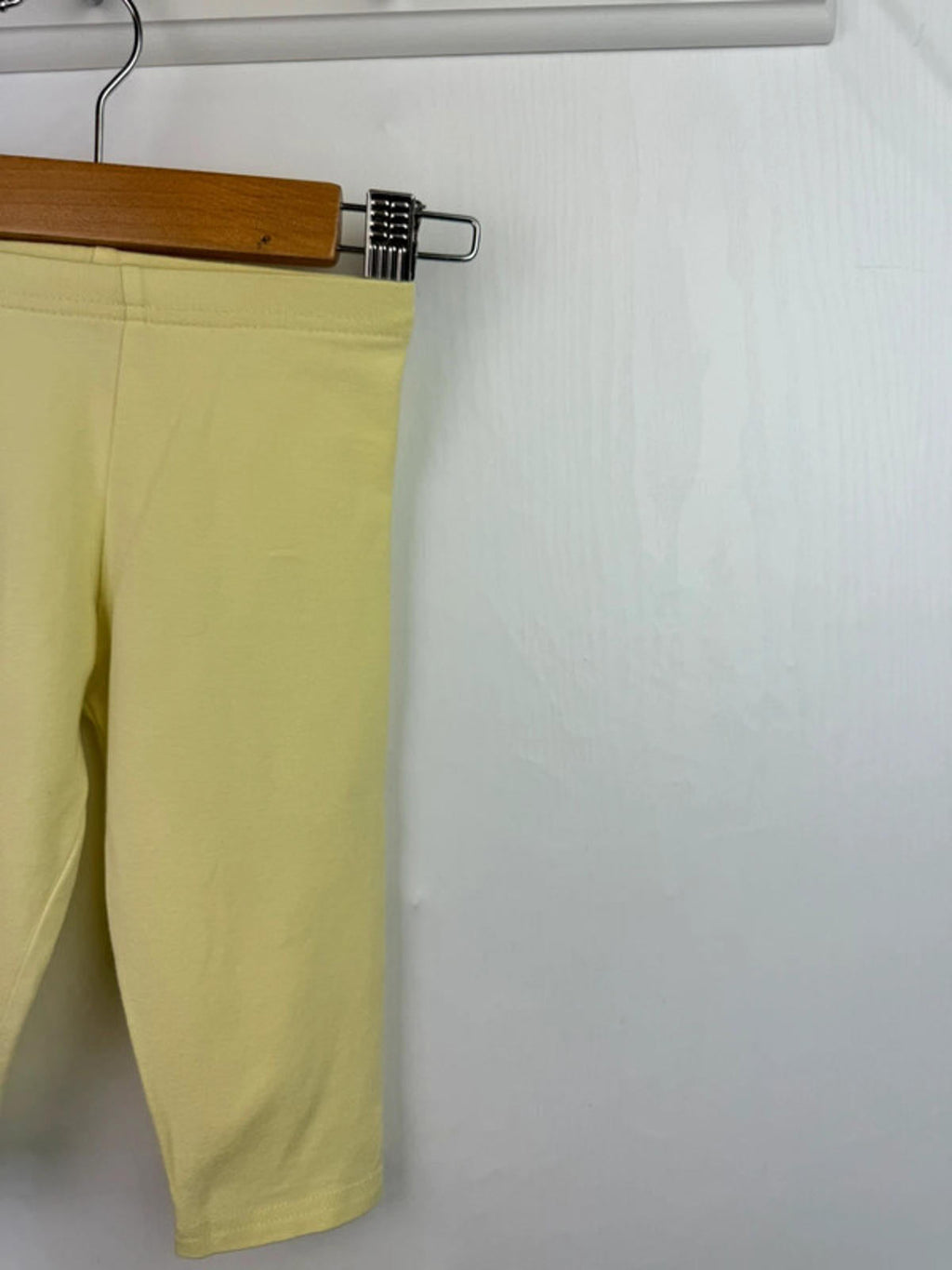 Primark Yellow Leggings - Girls 18 - 24 Months - Little Ones Preloved. Second Hand Children's & Preloved Baby, Kids, Girls & Boys Clothes. UK online