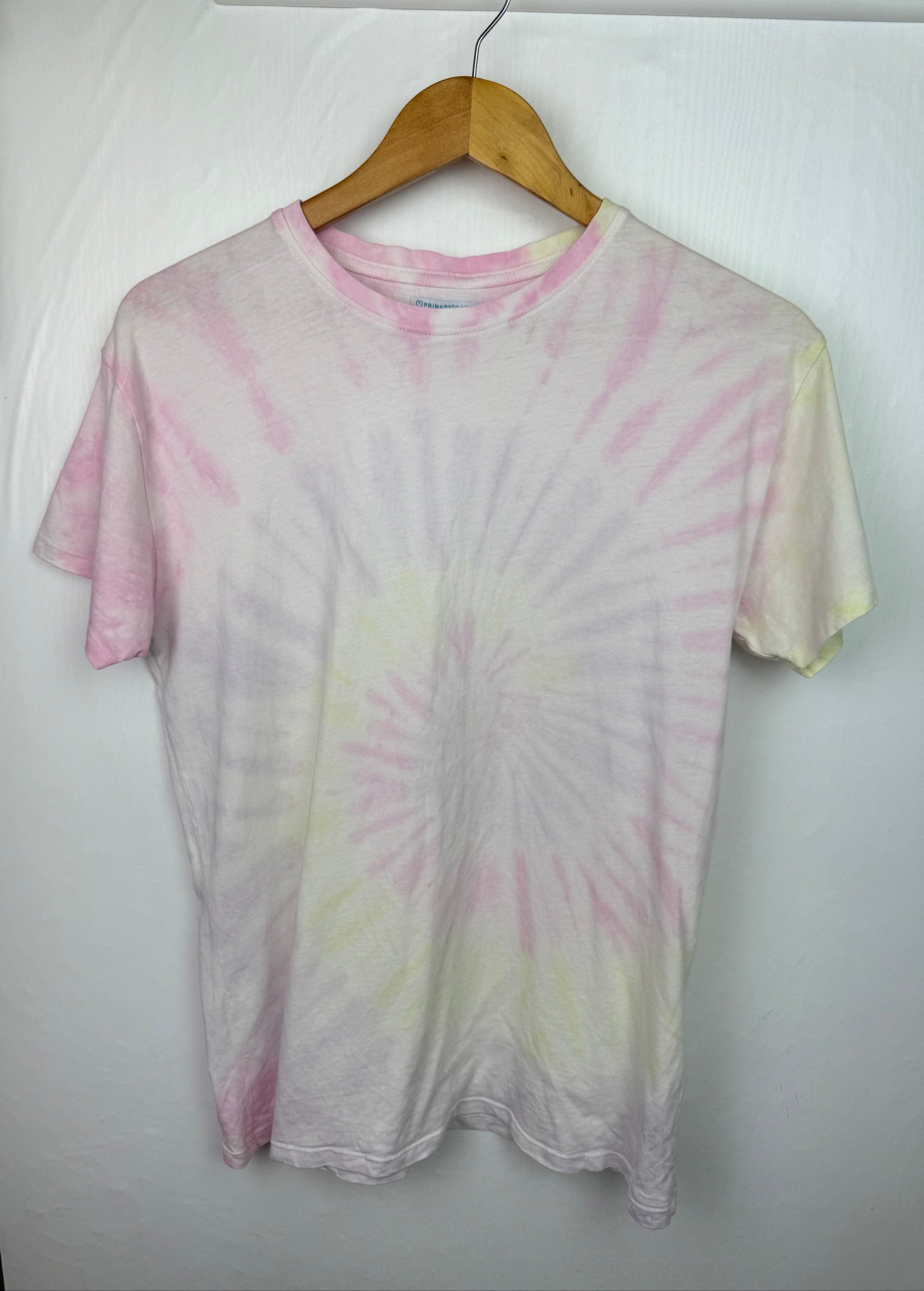 Primark Yellow & Pink Tie Dye Top - Unisex 12 - 13 Years - Little Ones Preloved. Second Hand Children's & Preloved Baby, Kids, Girls & Boys Clothes. UK online
