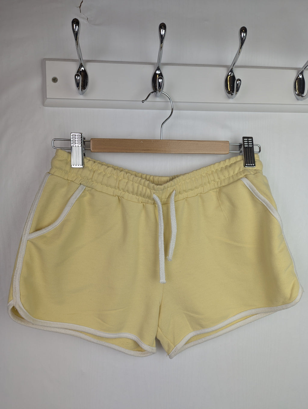 Primark Yellow Sports Shorts - Girls 12 - 13 Years - Little Ones Preloved. Second Hand Children's & Preloved Baby, Kids, Girls & Boys Clothes. UK online