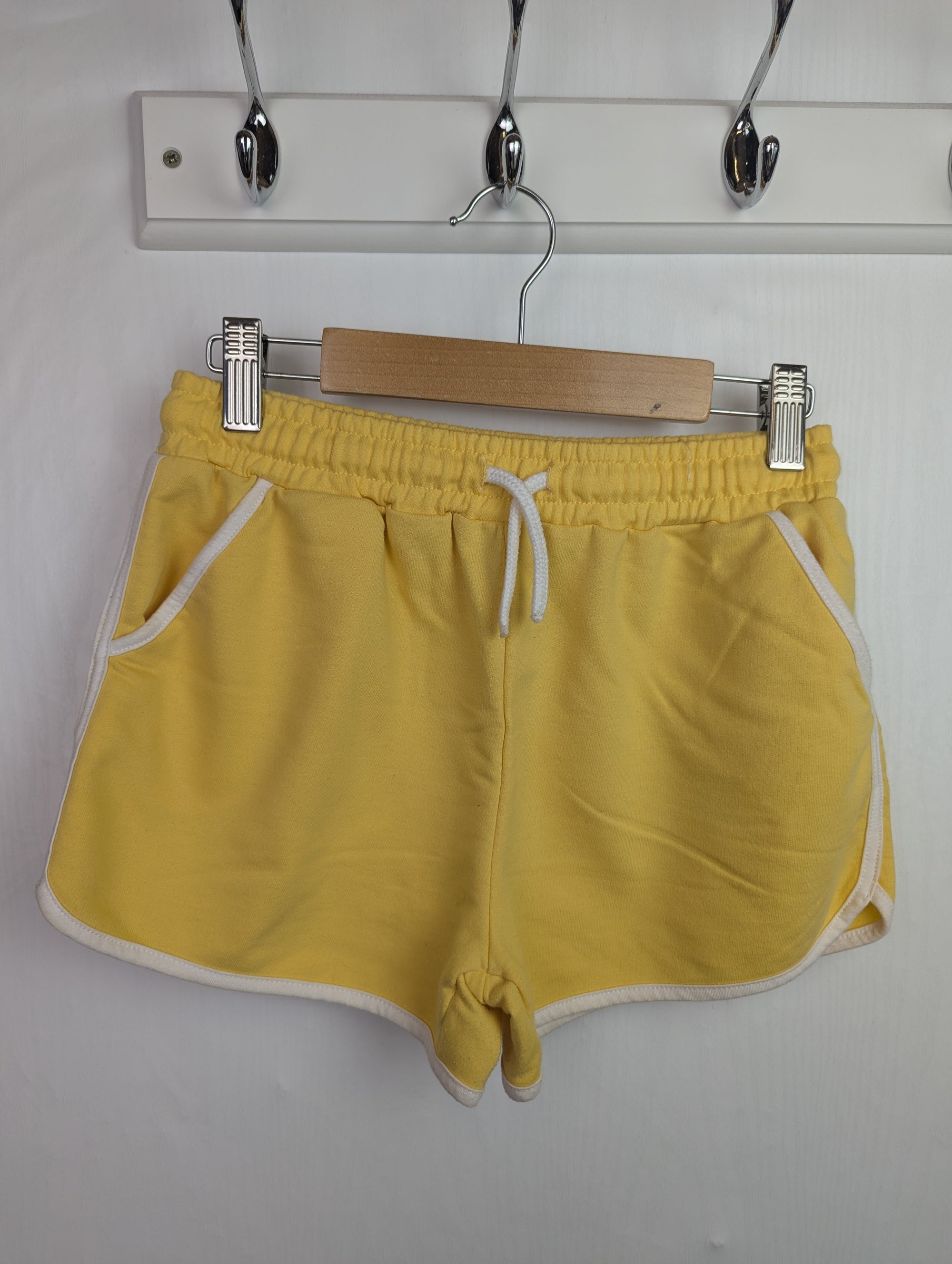 Primark Yellow Sports Shorts - Girls 12 - 13 Years - Little Ones Preloved. Second Hand Children's & Preloved Baby, Kids, Girls & Boys Clothes. UK online