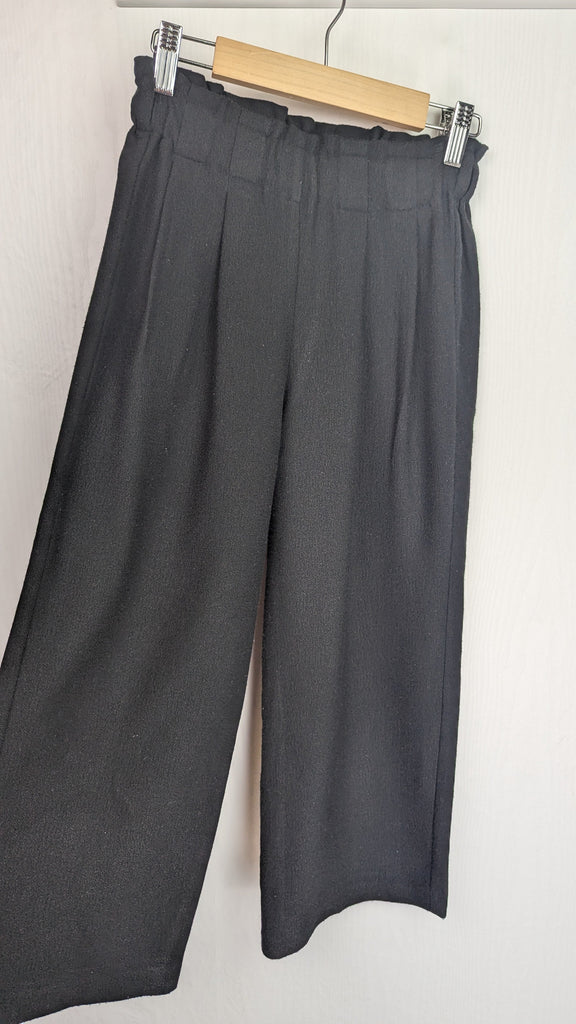 Primigi Black Couture Wide Leg Trousers - Girls 10 Years Primigi Used, Preloved, Preworn & Second Hand Baby, Kids & Children's Clothing UK Online. Cheap affordable. Brands including Next, Joules, Nutmeg Morrisons, TU, F&F, H&M.