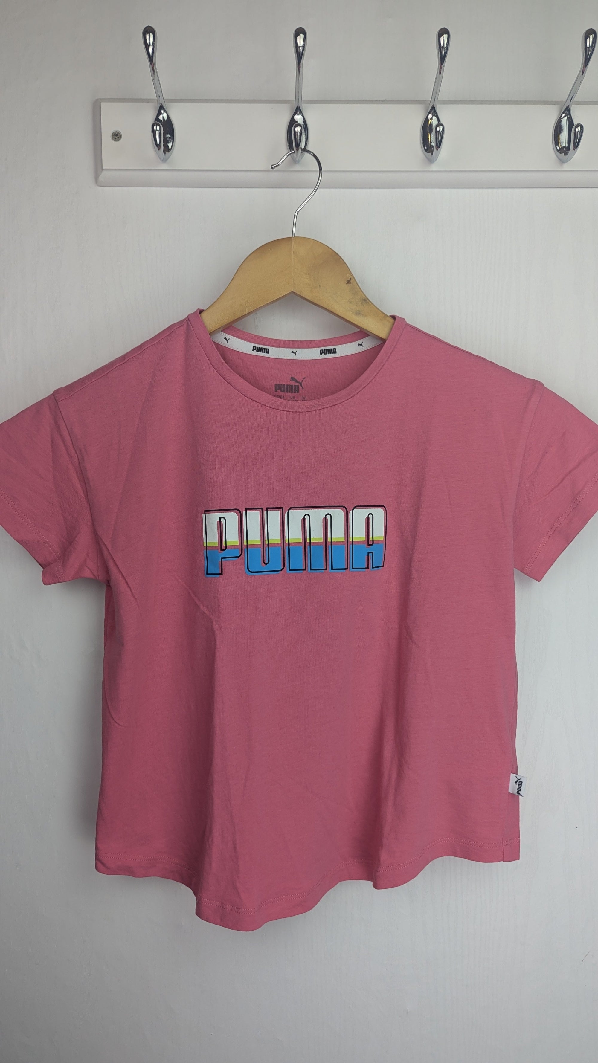 Puma Pink Short Sleeve Top - Girls 11 - 12 Years - Little Ones Preloved. Second Hand Children's & Preloved Baby, Kids, Girls & Boys Clothes. UK online
