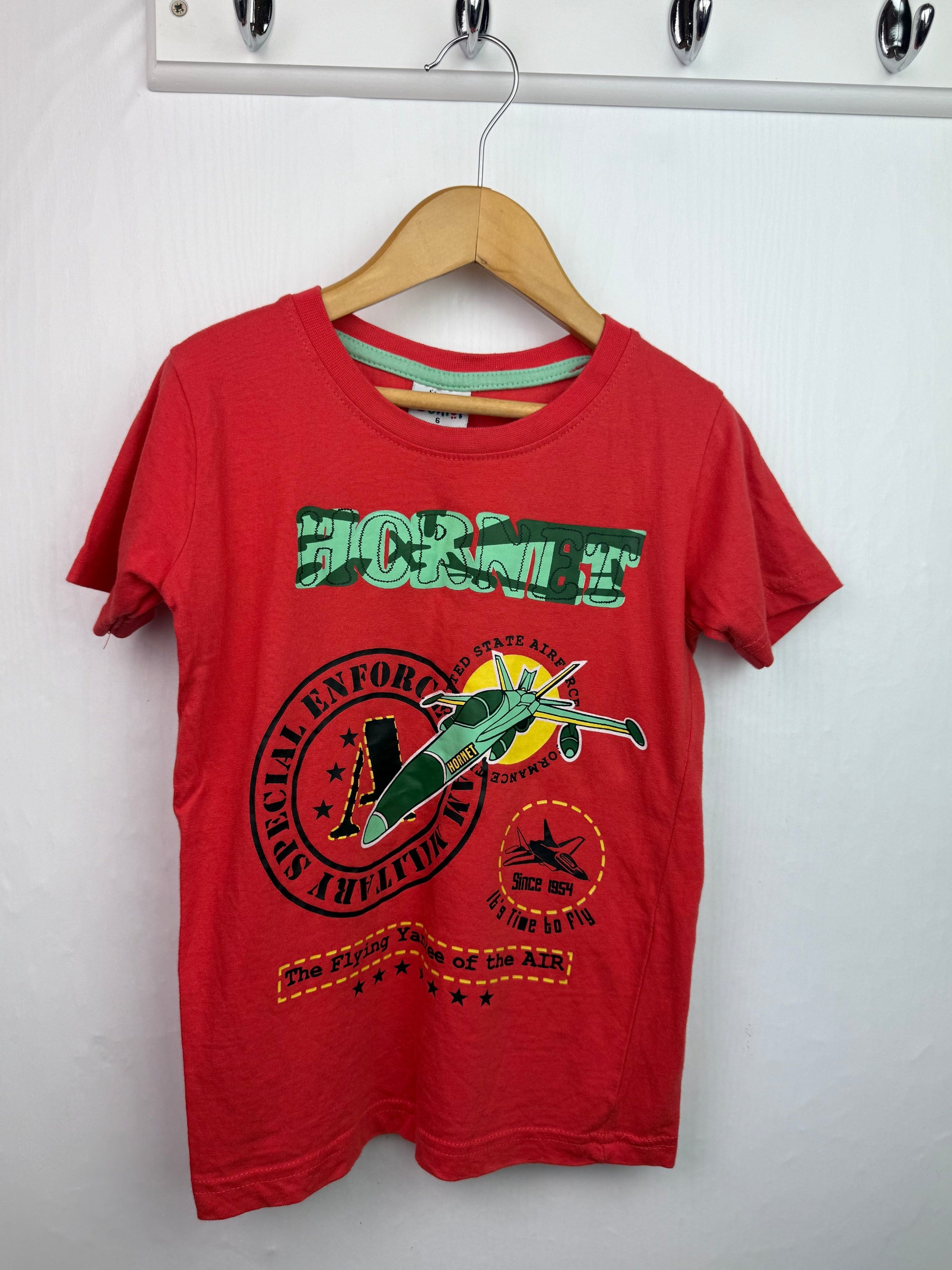 Relief Junior Hornet Top - Boys 6 Years - Little Ones Preloved. Second Hand Children's & Preloved Baby, Kids, Girls & Boys Clothes. UK online