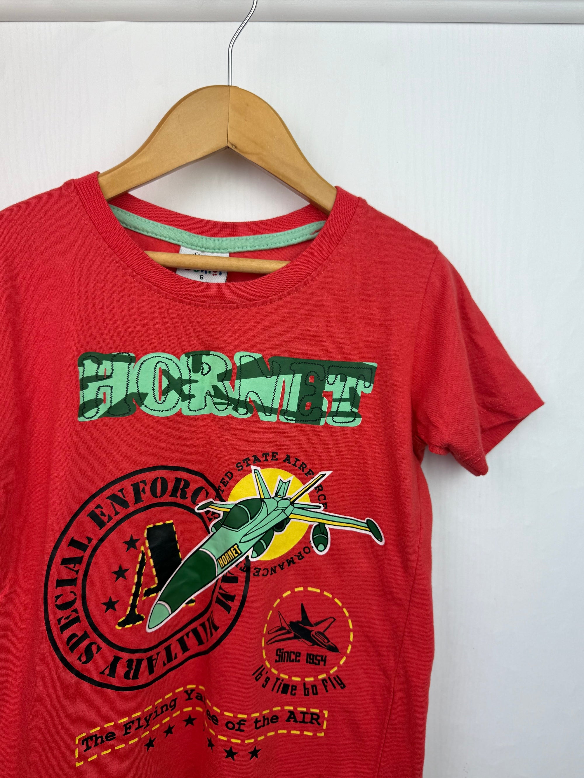Relief Junior Hornet Top - Boys 6 Years - Little Ones Preloved. Second Hand Children's & Preloved Baby, Kids, Girls & Boys Clothes. UK online