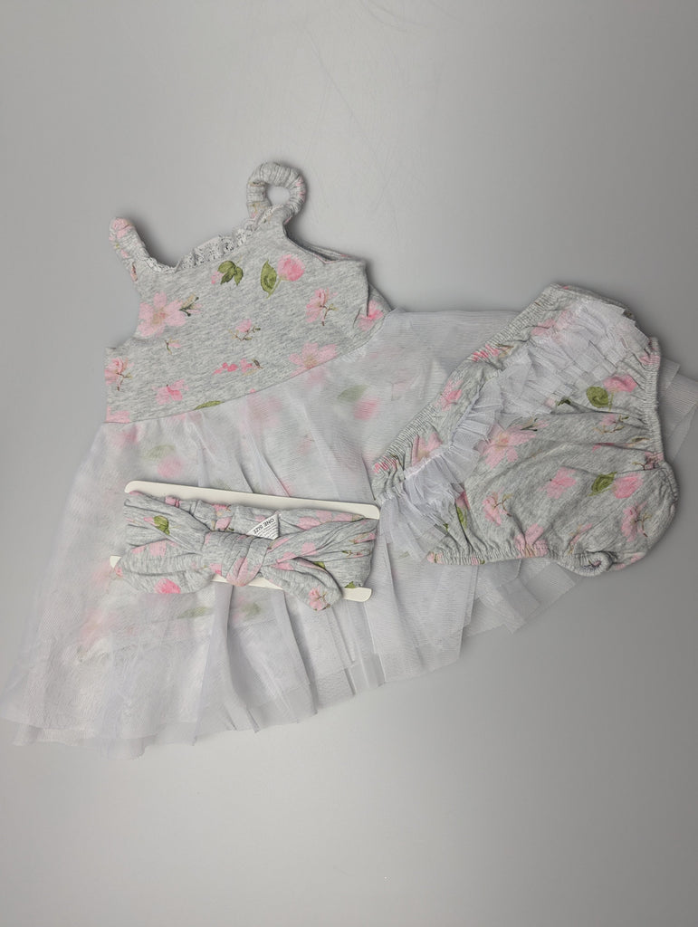 Rene Rofe Grey Floral Dress - Girls 0-3 Months Little Ones Preloved Used, Preloved, Preworn Baby, Girls & Boys Clothes. Kids & Children's second hand Clothing UK Online. Cheap affordable. Brands including Next, Joules, Nutmeg Morrisons, TU, F&F, H&M.