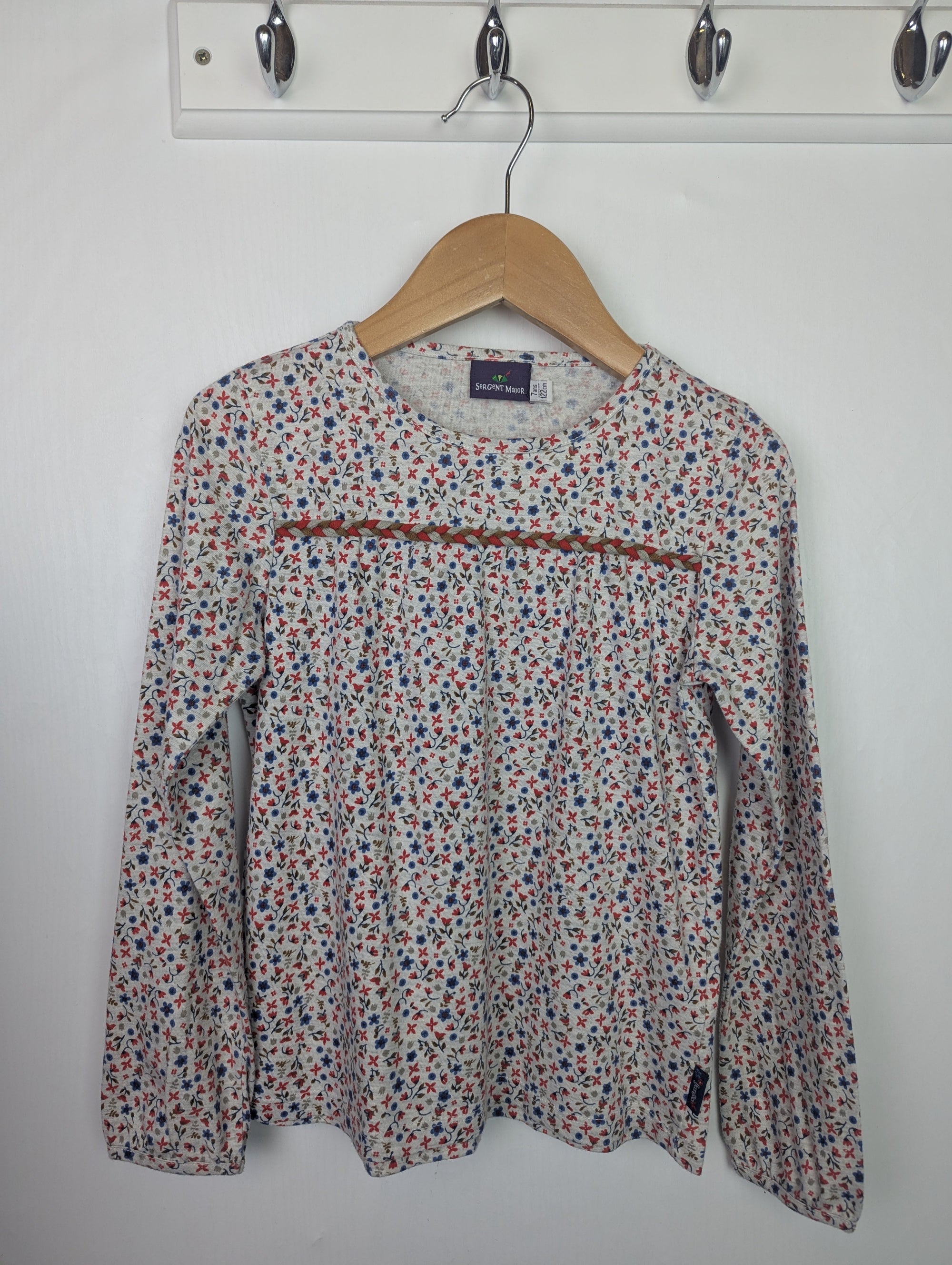 Sergent Major Floral Long Sleeve Top - Girls 7 Years - Little Ones Preloved. Second Hand Children's & Preloved Baby, Kids, Girls & Boys Clothes. UK online