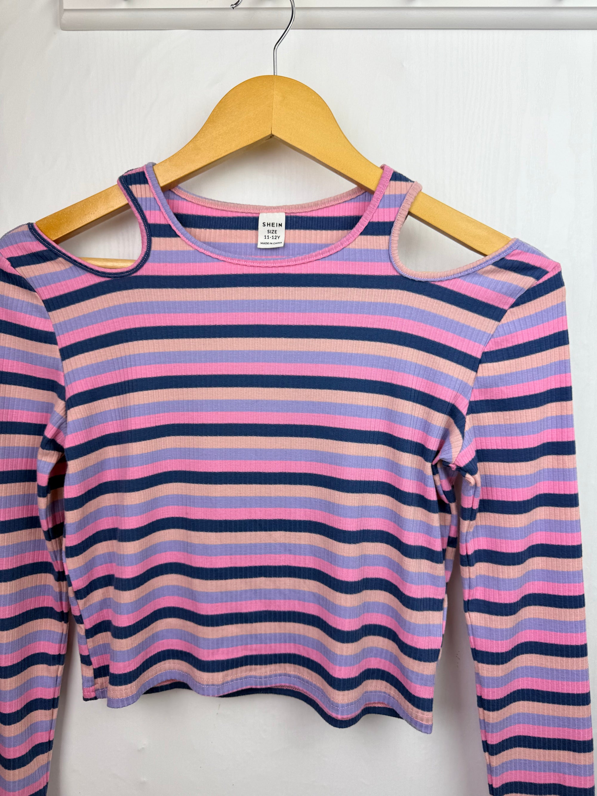 Shein Cold Shoulder Striped Top - Girls 11 - 12 Years - Little Ones Preloved. Second Hand Children's & Preloved Baby, Kids, Girls & Boys Clothes. UK online