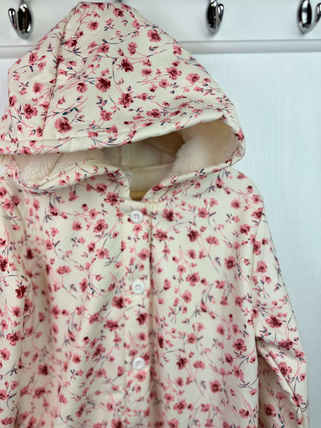 Shein Floral Button Jacket - Girls 6 - 7 Years - Little Ones Preloved. Second Hand Children's & Preloved Baby, Kids, Girls & Boys Clothes. UK online