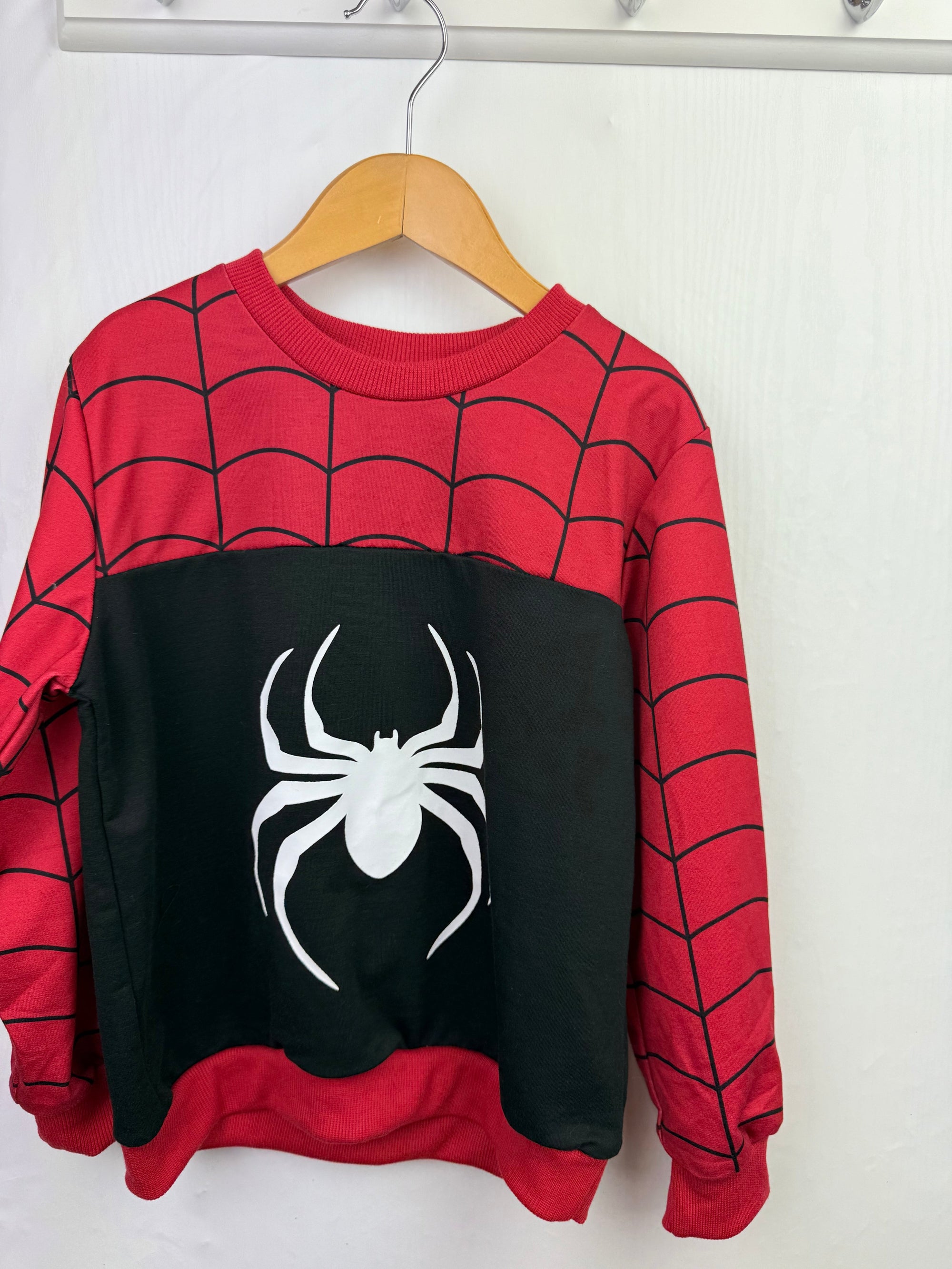 Shein Spider Jumper - Boys 6 Years - Little Ones Preloved. Second Hand Children's & Preloved Baby, Kids, Girls & Boys Clothes. UK online
