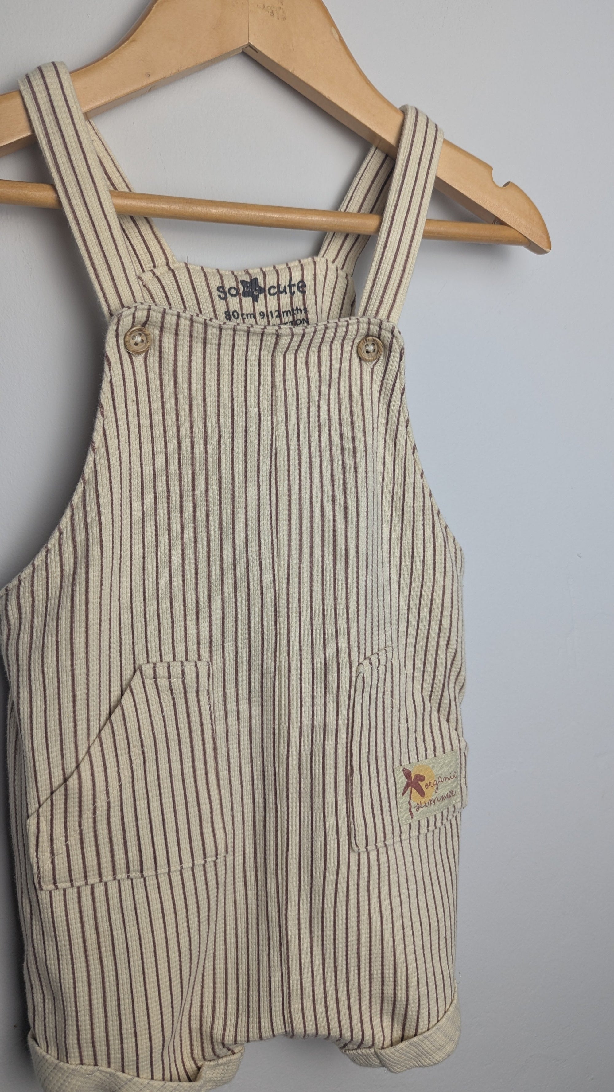 So Cute Striped Waffle Romper - 9 - 12 Months - Little Ones Preloved. Second Hand Children's & Preloved Baby, Kids, Girls & Boys Clothes. UK online