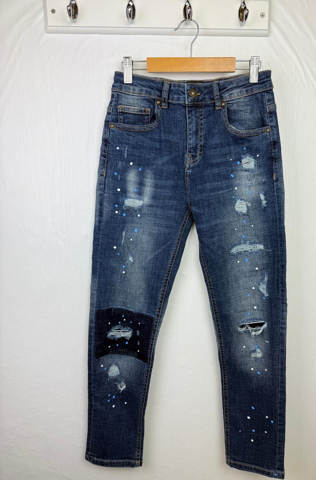 Sonneti Denim Ripped Jeans - Boys 12 - 13 Years - Little Ones Preloved. Second Hand Children's & Preloved Baby, Kids, Girls & Boys Clothes. UK online