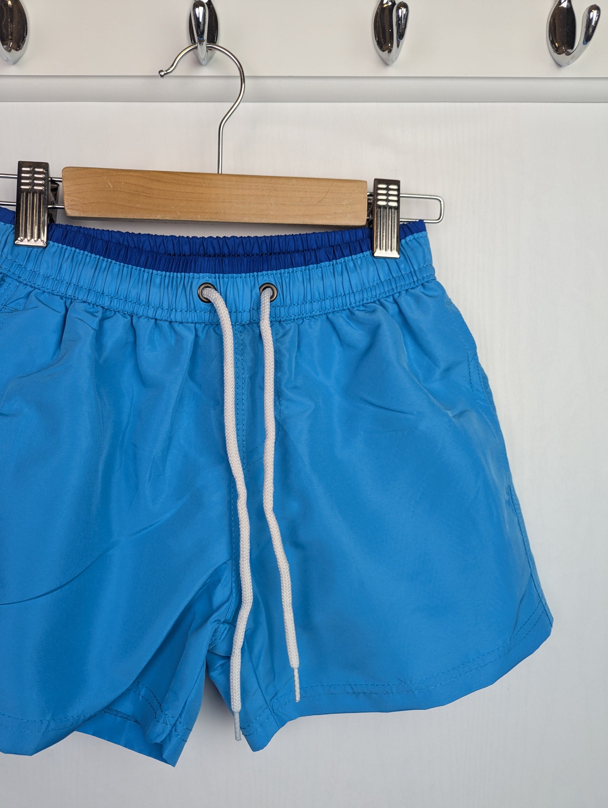 Speedy Shark Blue Swim Shorts - Boys 4 - 6 Years - Little Ones Preloved. Second Hand Children's & Preloved Baby, Kids, Girls & Boys Clothes. UK online