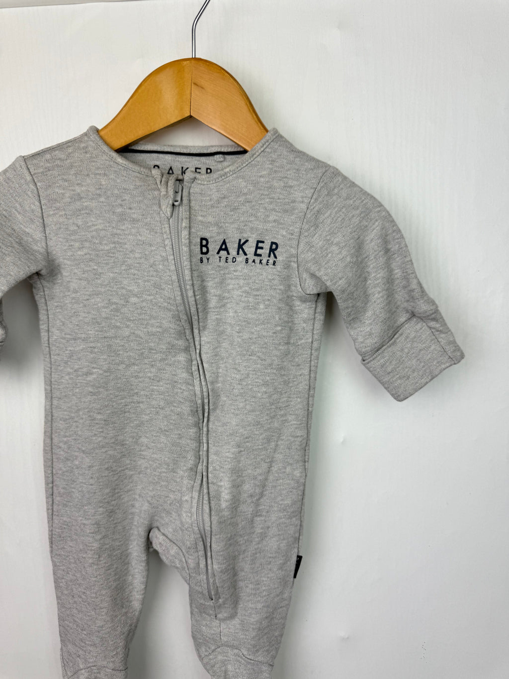 Ted Baker Grey Zip Sleepsuit - Boys Newborn - Little Ones Preloved. Second Hand Children's & Preloved Baby, Kids, Girls & Boys Clothes. UK online