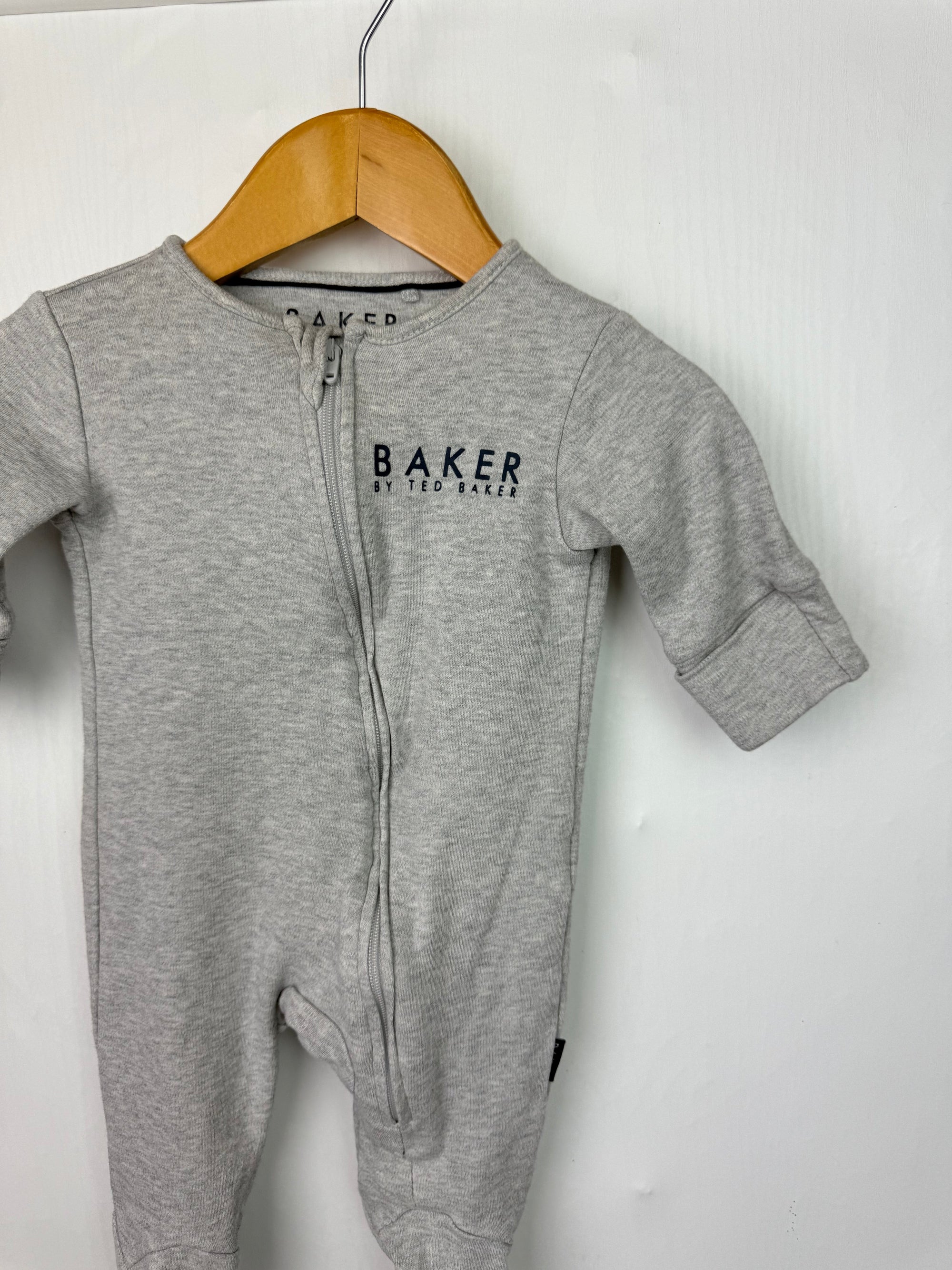 Ted Baker Grey Zip Sleepsuit - Boys Newborn - Little Ones Preloved. Second Hand Children's & Preloved Baby, Kids, Girls & Boys Clothes. UK online