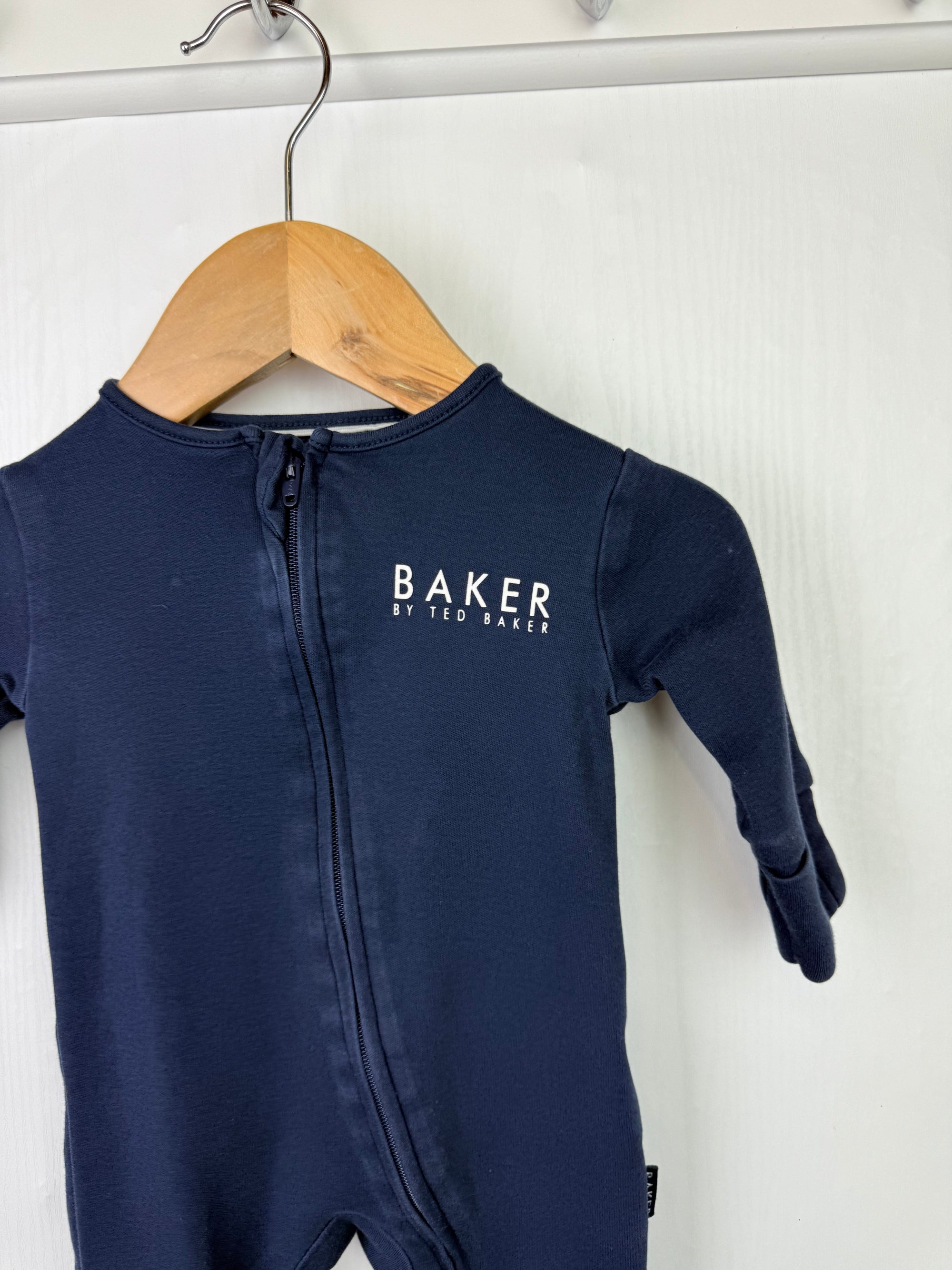 Ted Baker Navy Zip Sleepsuit - Boys Newborn - Little Ones Preloved. Second Hand Children's & Preloved Baby, Kids, Girls & Boys Clothes. UK online