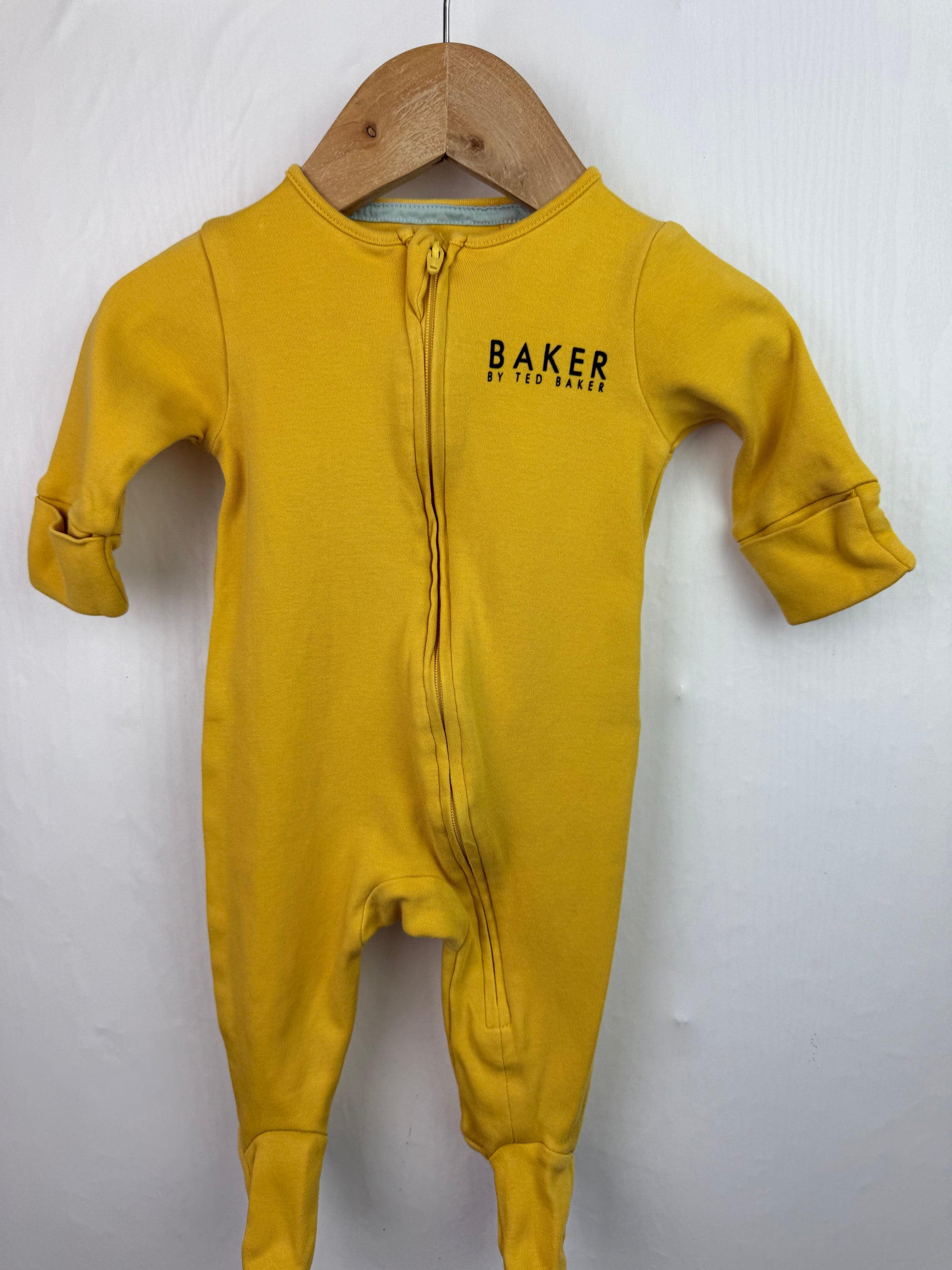 Ted Baker Yellow Zip Sleepsuit - Unisex 0 - 3 Months - Little Ones Preloved. Second Hand Children's & Preloved Baby, Kids, Girls & Boys Clothes. UK online