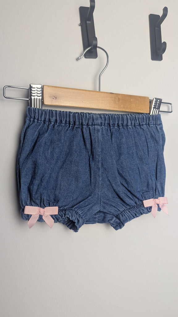 TJX Denim & Pink Bow Shorts - Baby Girls 3-6 Months Little Ones Preloved Used, Preloved, Preworn & Second Hand Baby, Kids & Children's Clothing UK Online. Cheap affordable. Brands including Next, Joules, Nutmeg Morrisons, TU, F&F, H&M.